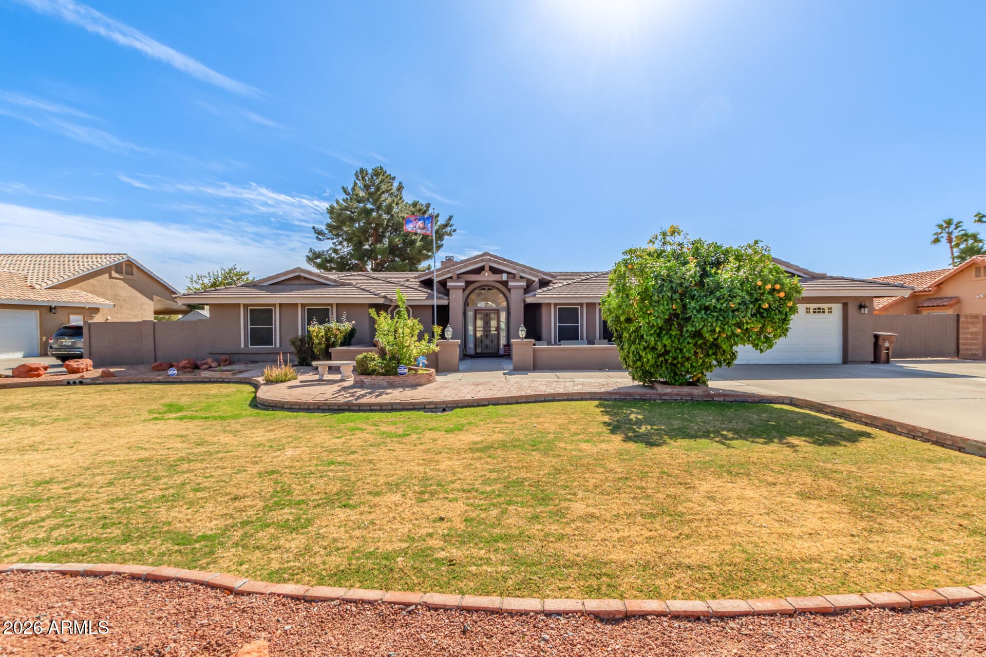 8621 W Via Montoya Dr — photo 2