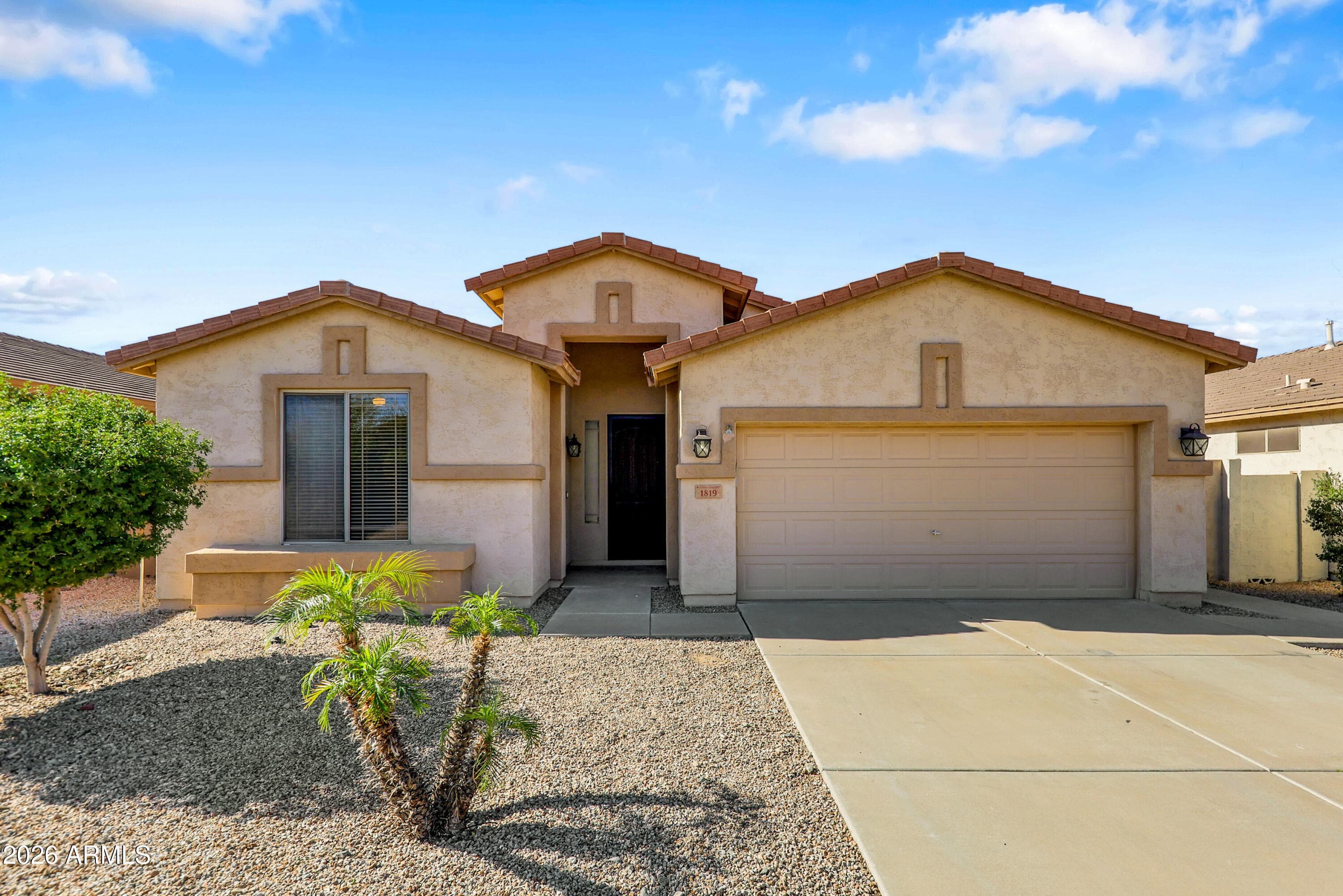 1819 W Nighthawk Way — photo 1