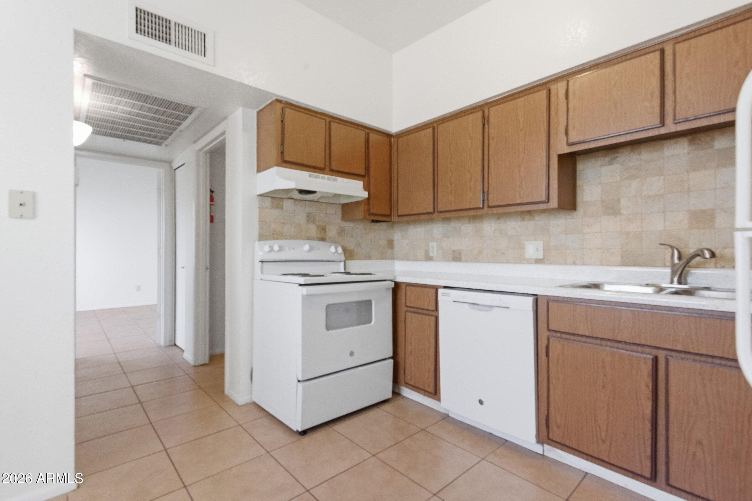 2828 E TIERRA BUENA LN - Photo 5