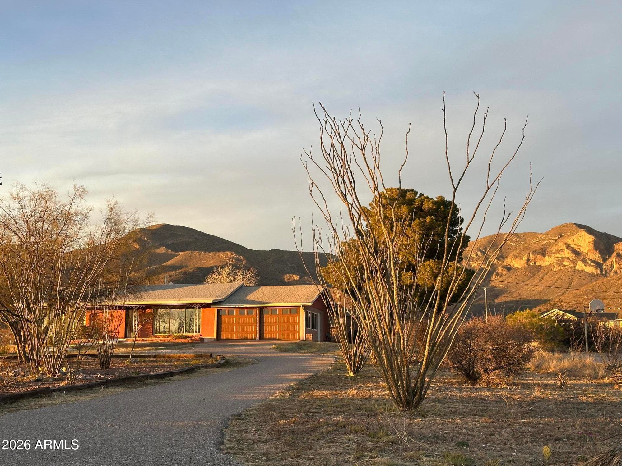 89 Pima Dr — photo 1