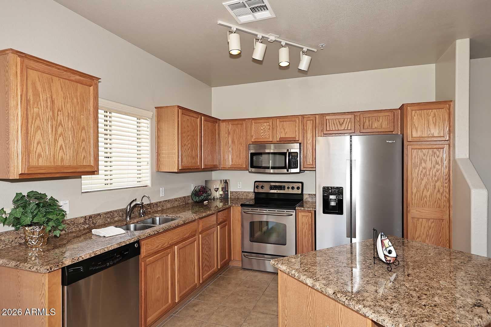 2727 N Price Rd 41 — photo 1
