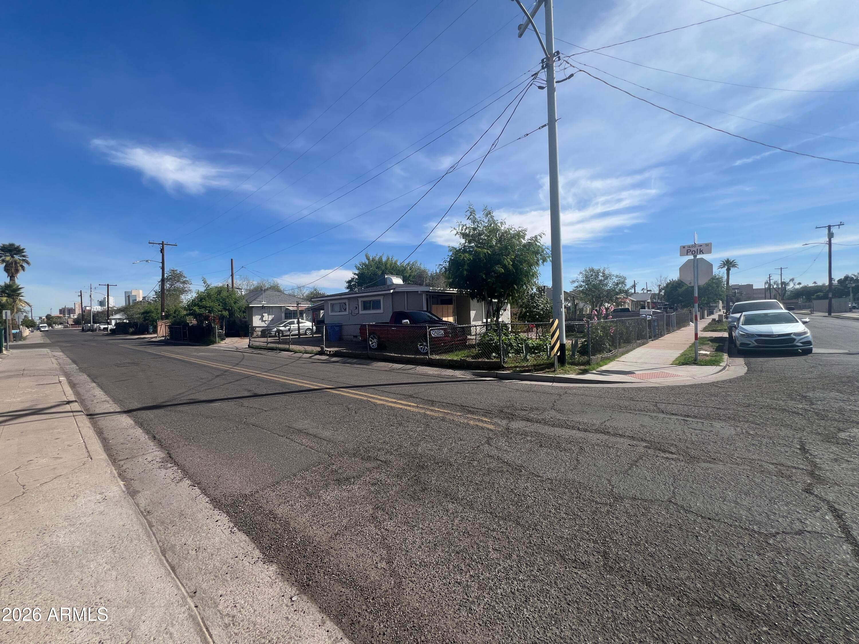 347 N 16th Ave — photo 2