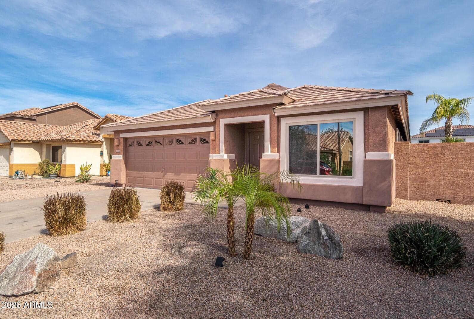 3352 E Wildhorse Dr — photo 2