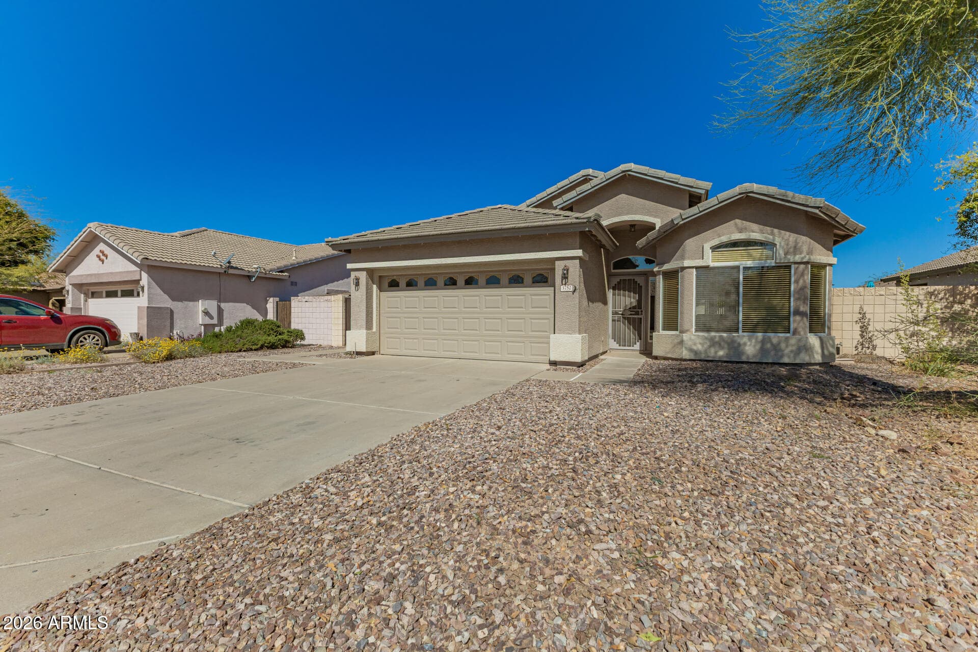 3752 E Thunderheart Trail — photo 1