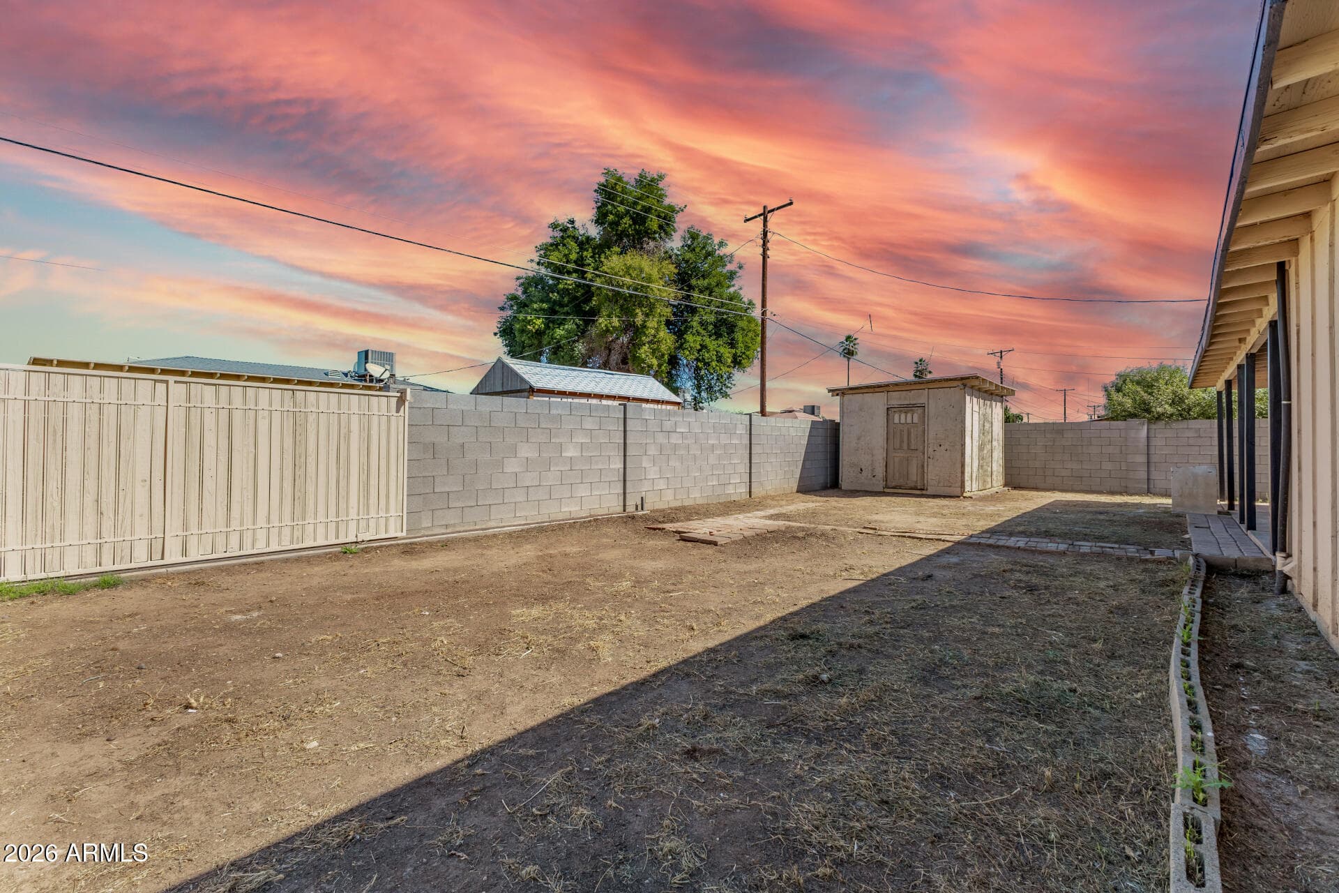 3402 W Krall St — photo 31