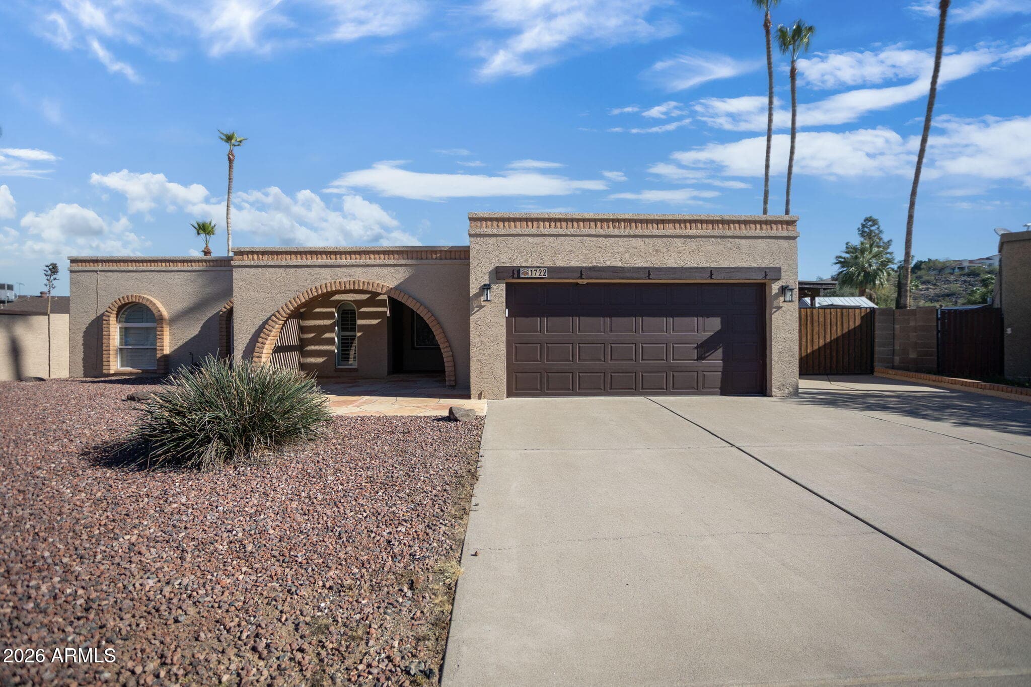 1722 W Saint Moritz Ln — photo 1