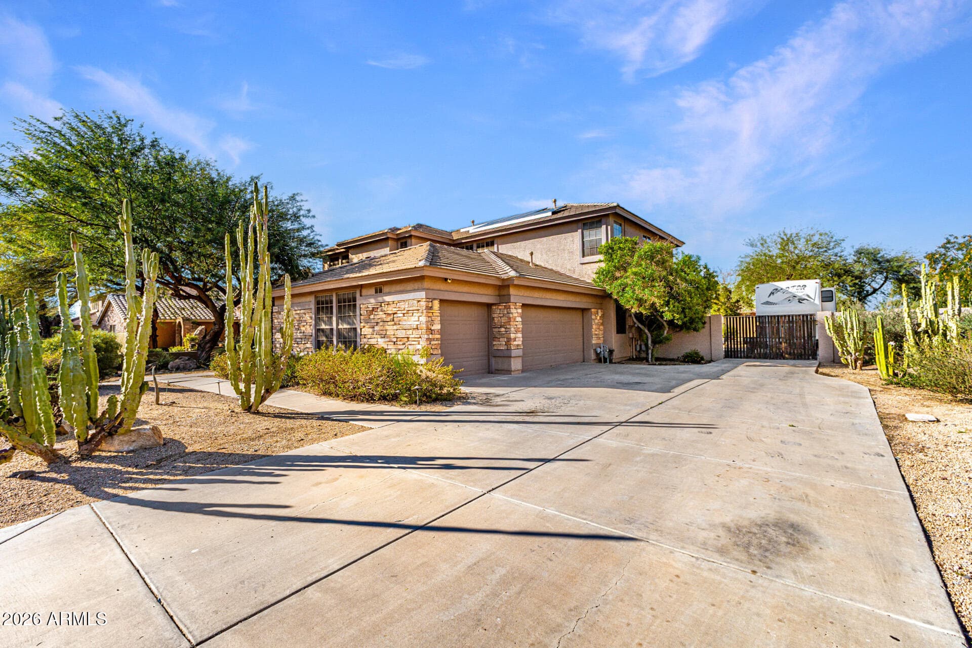 8004 W Donald Dr — photo 1