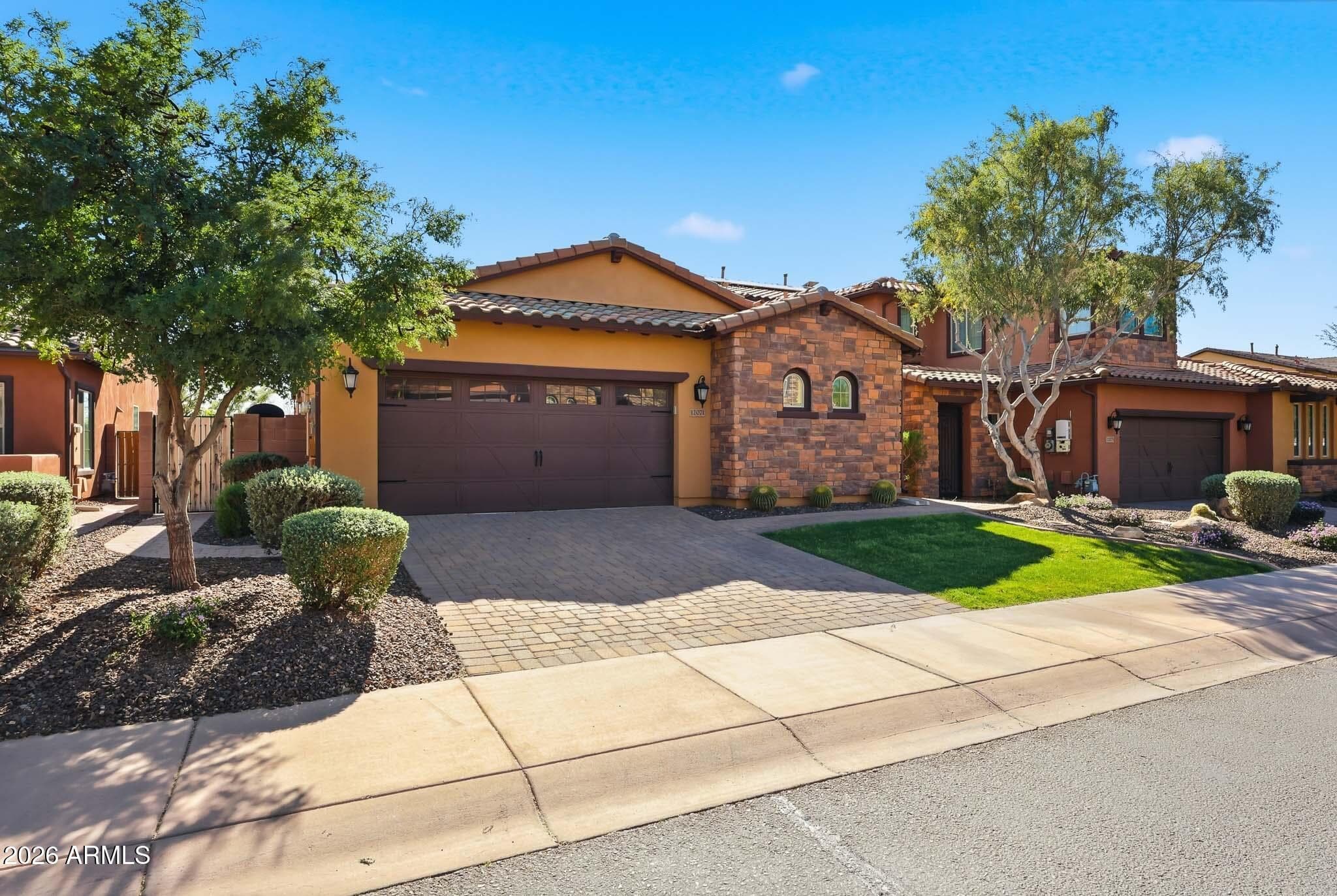 12071 W Red Hawk Dr — photo 2