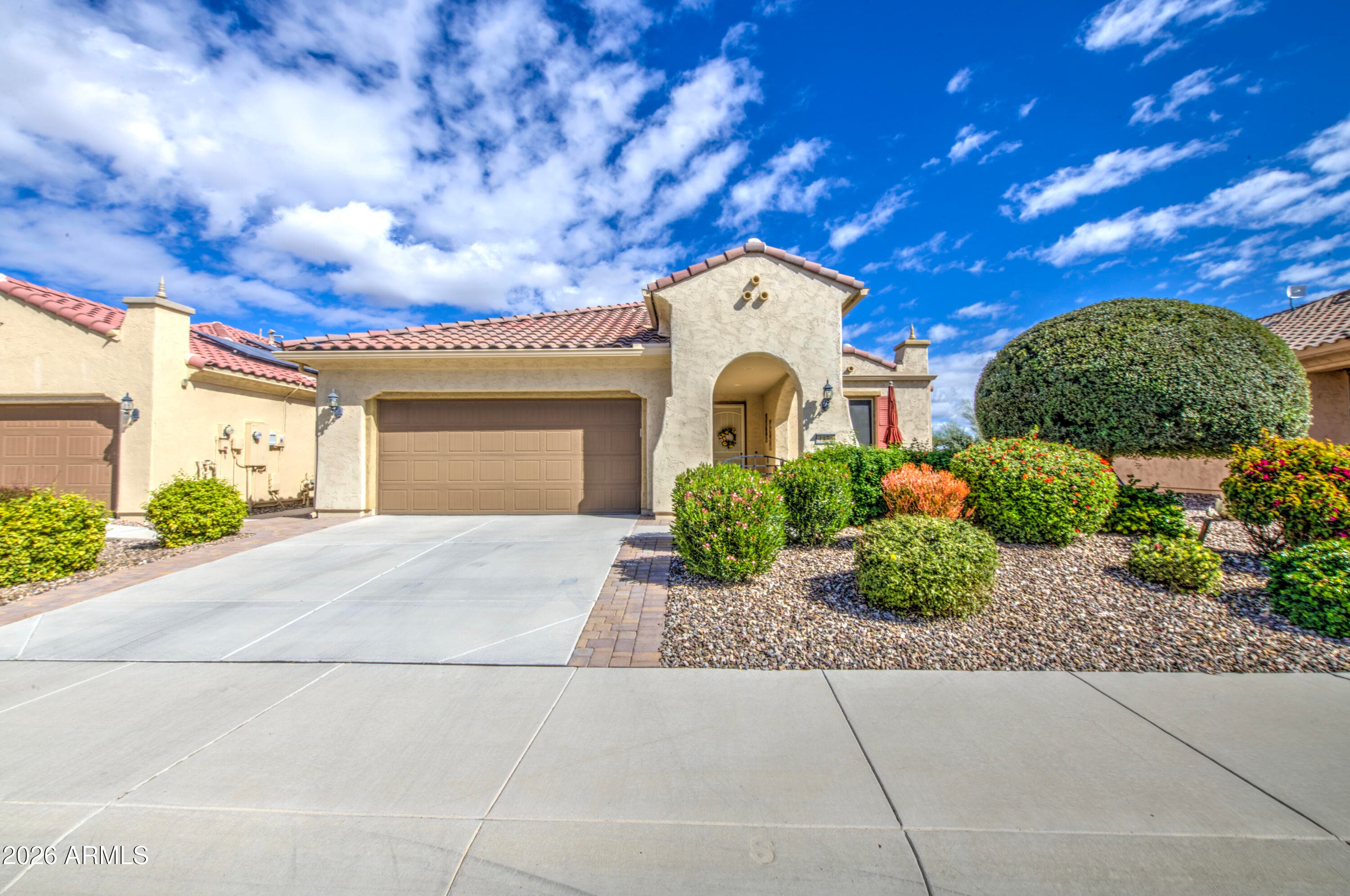 4479 N Presidio Dr — photo 1