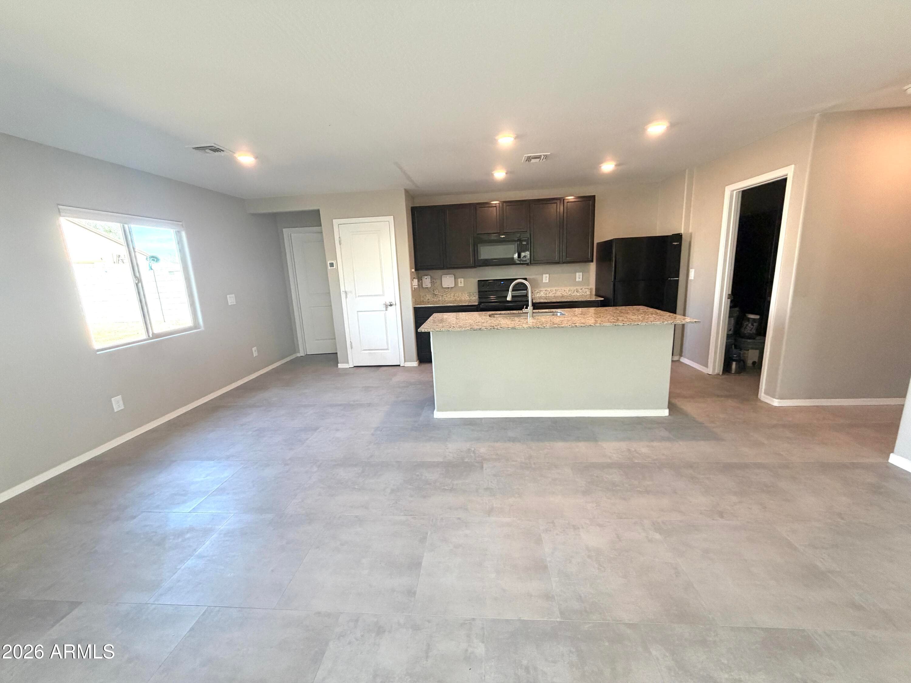 4019 N HONEYSUCKLE CT - See more photos