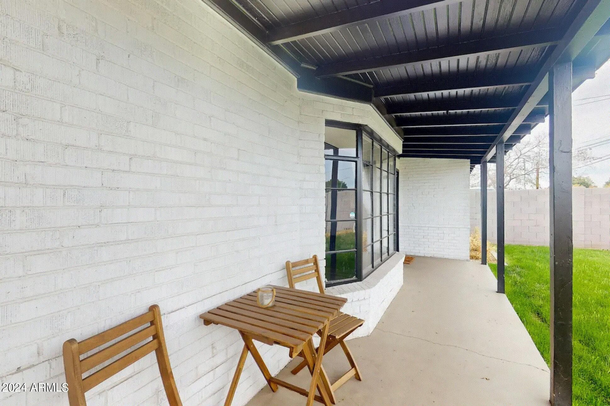 707 E University Dr — photo 2