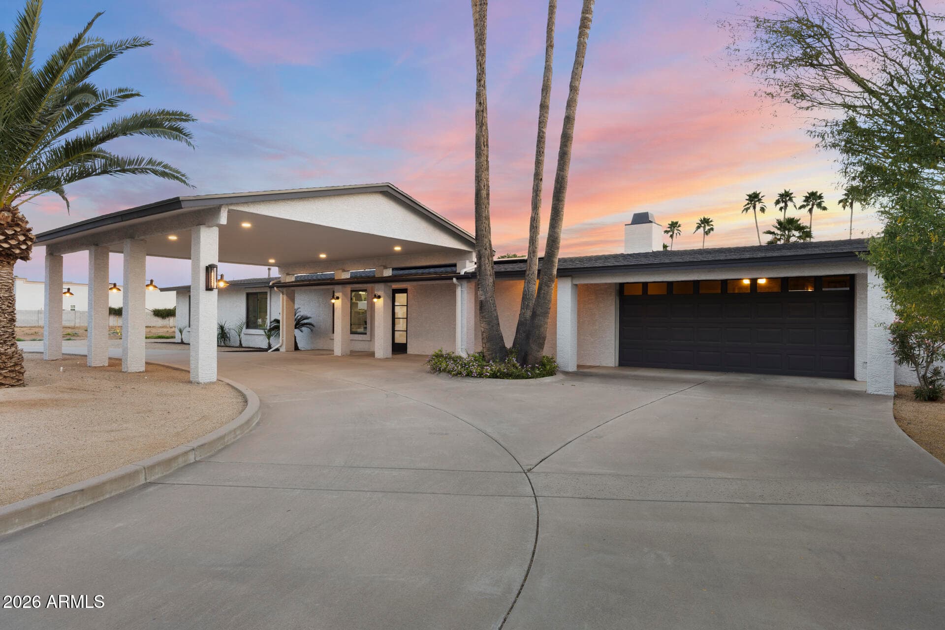 6421 E Corrine Dr — photo 1