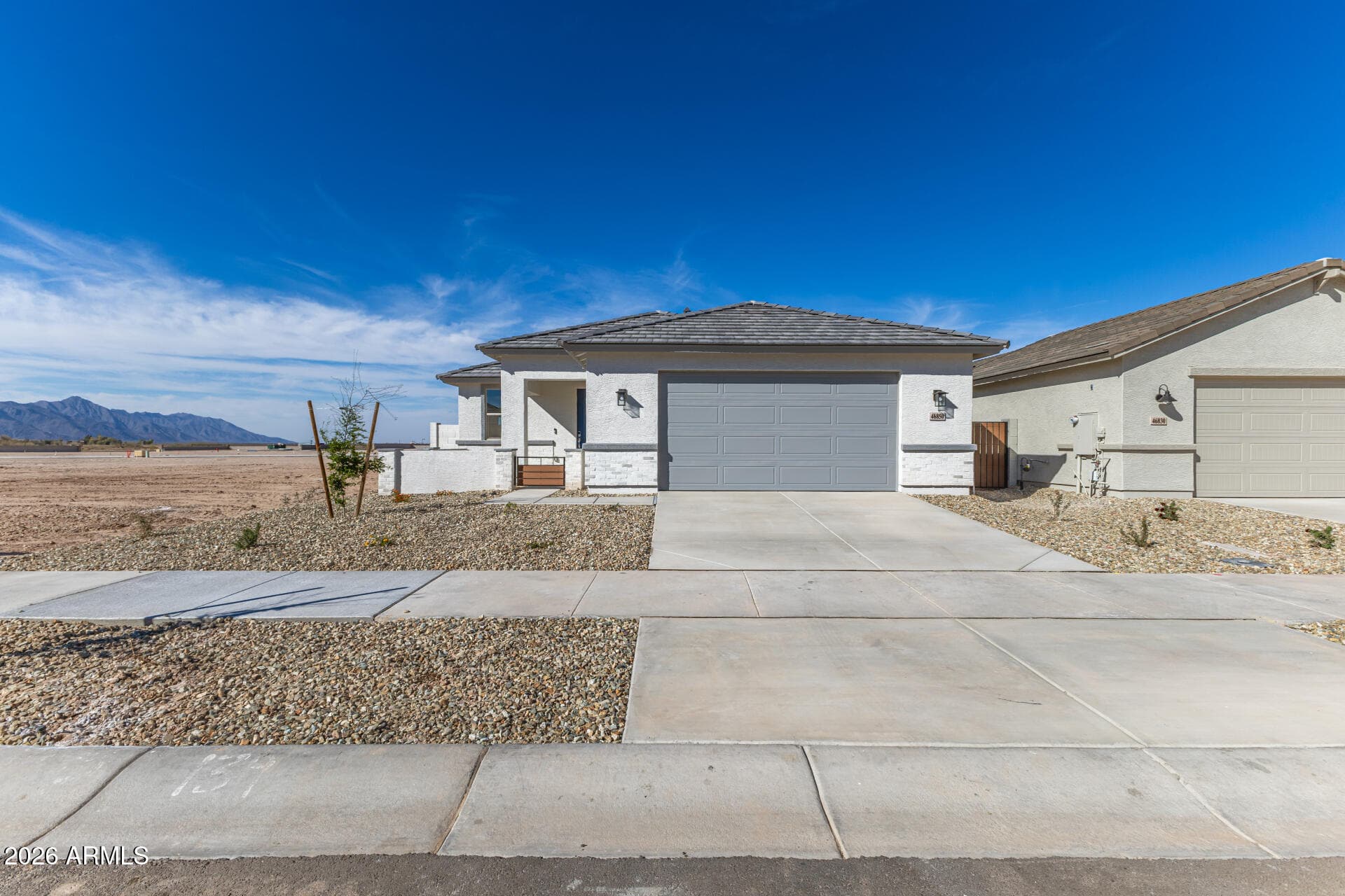 46850 W Crescent Moon Dr — photo 1