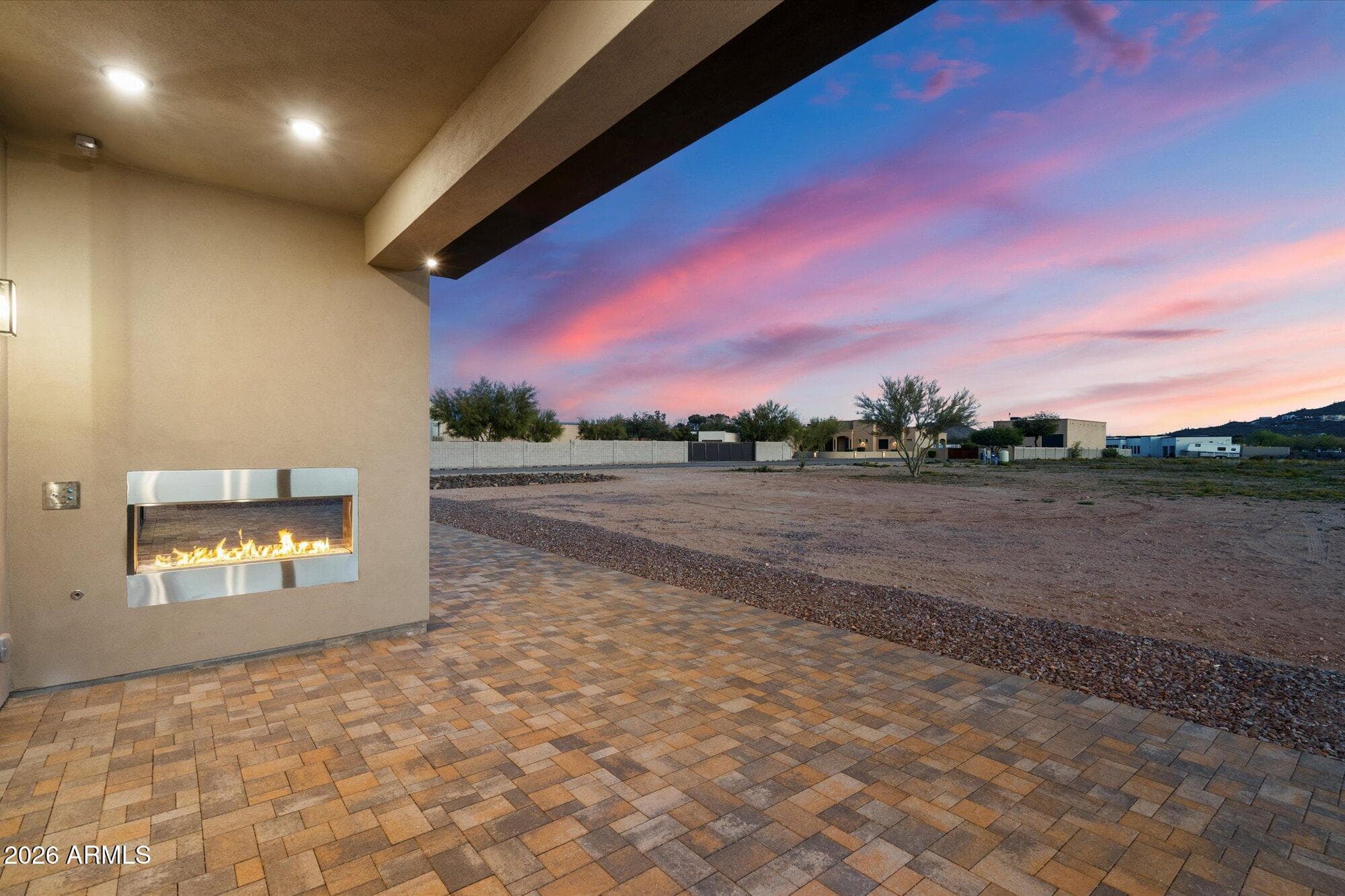 2991 W Desert Hills Dr 2 — photo 2