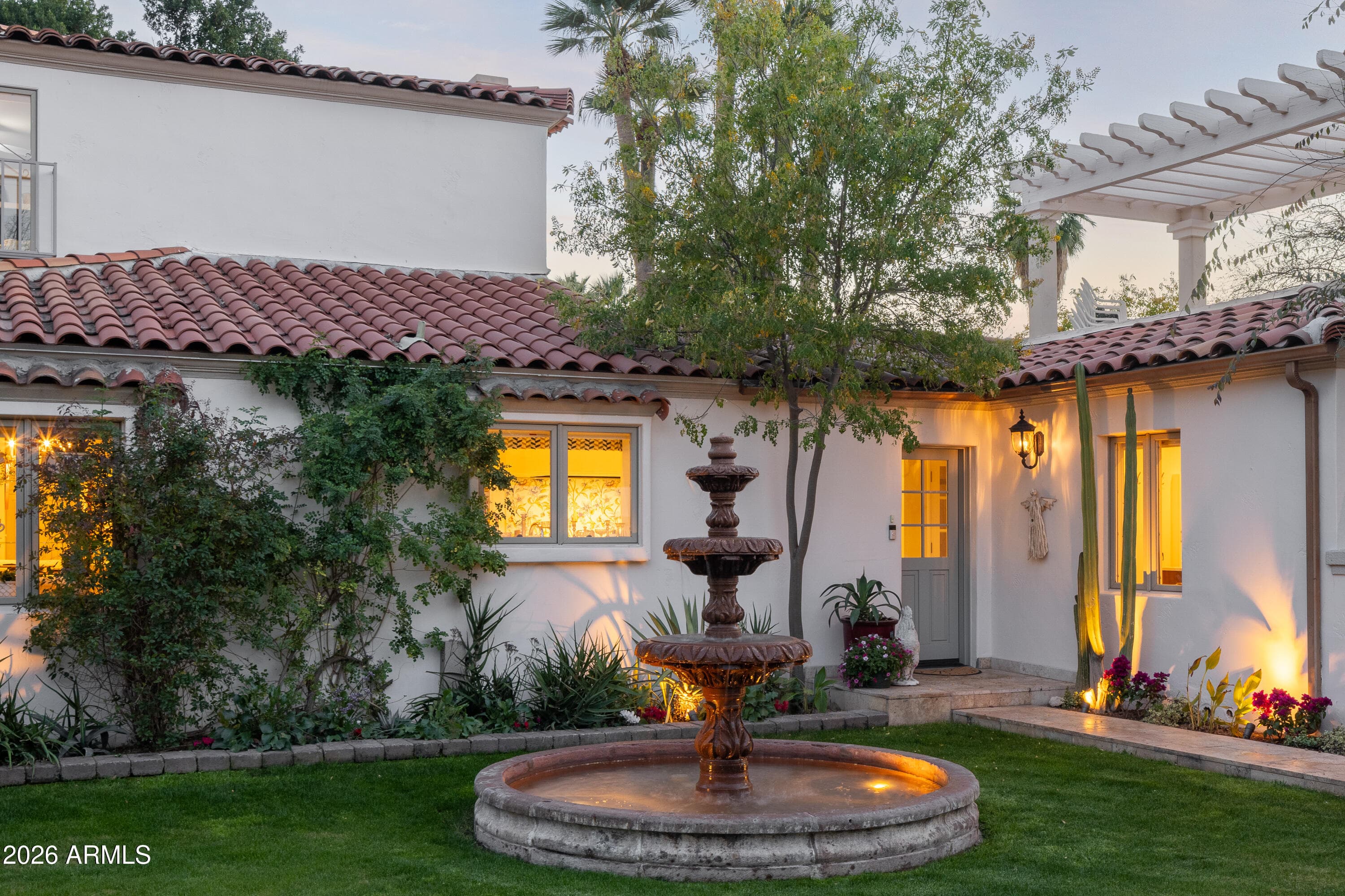 3042 N MANOR E DR - See more photos