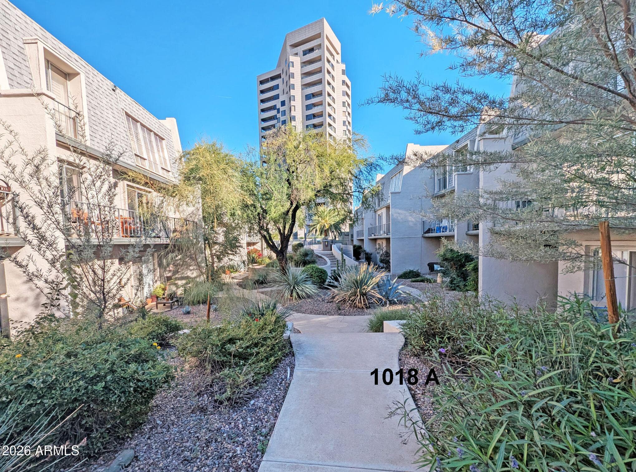 1018 E Osborn Rd A — photo 1