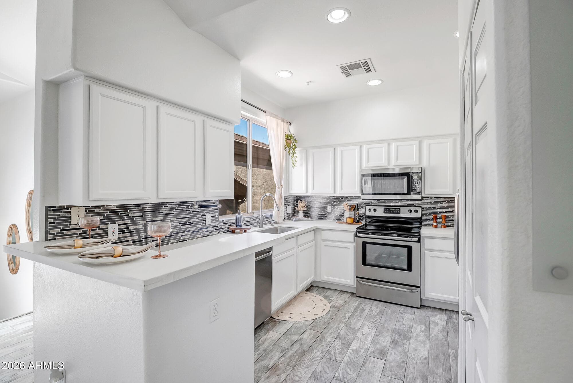 1445 E Broadway Rd 208 — photo 1