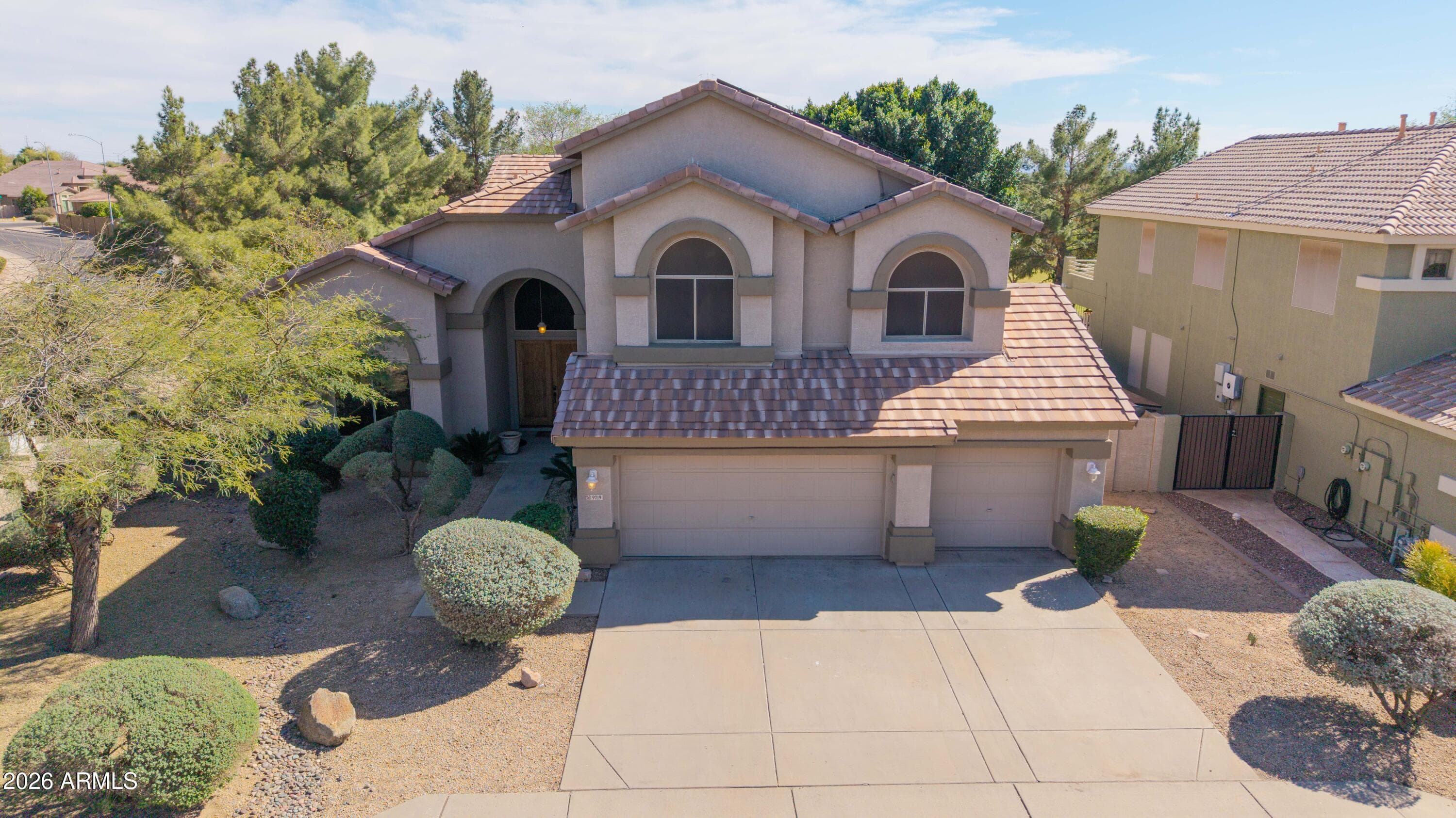 9719 E Navarro Ave — photo 1
