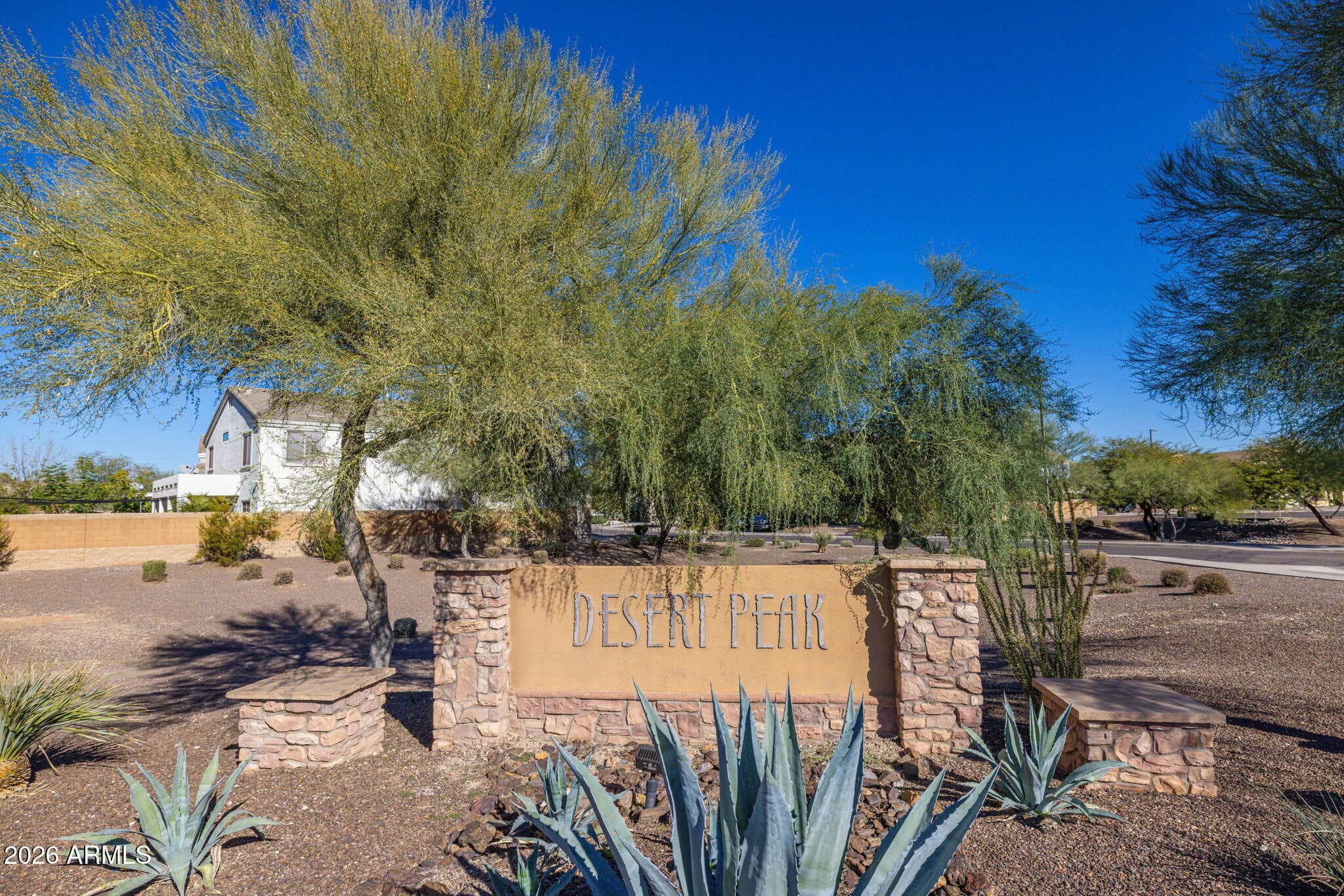 2540 E Misty Willow Ln — photo 42