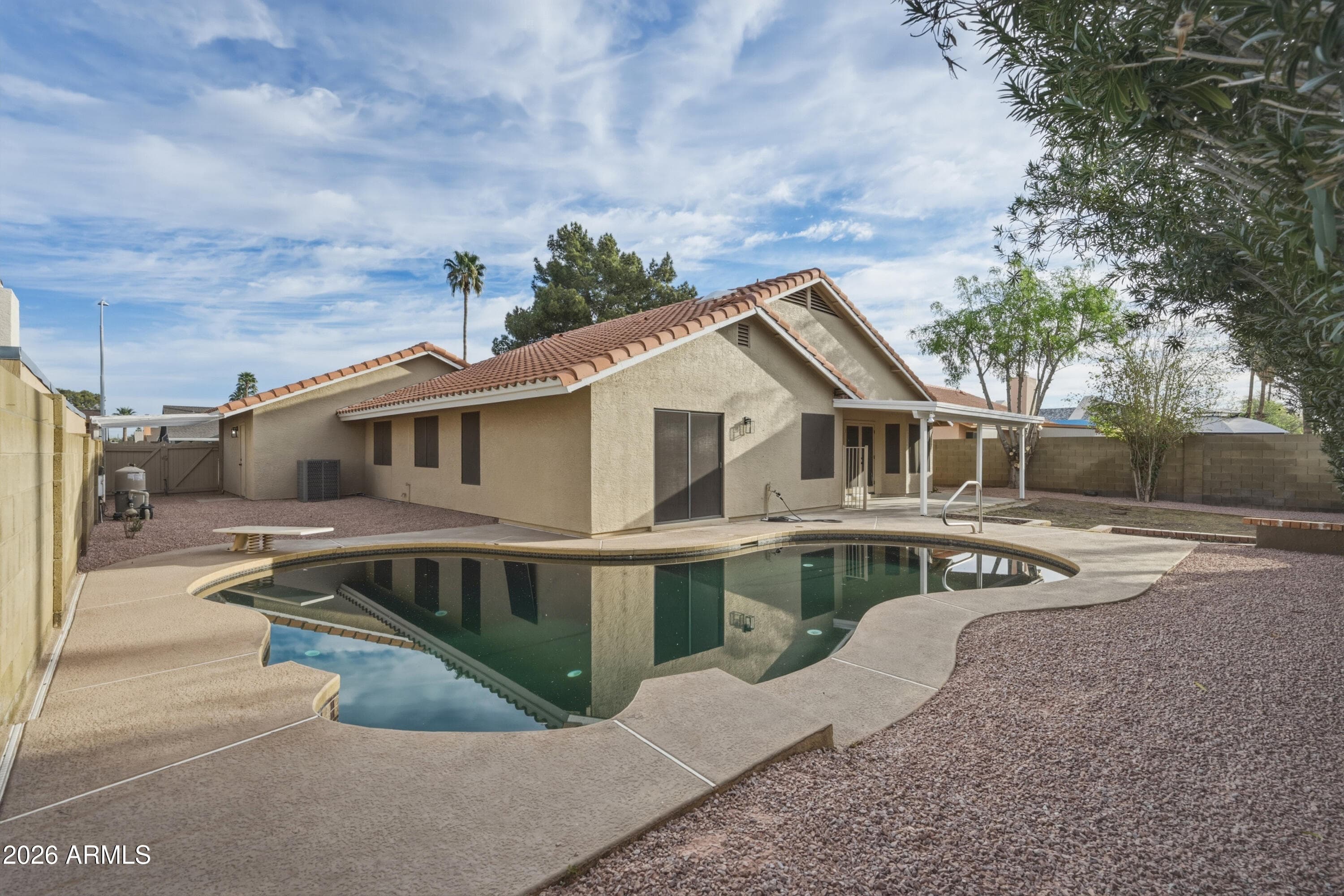 1455 E Brentrup Dr — photo 2