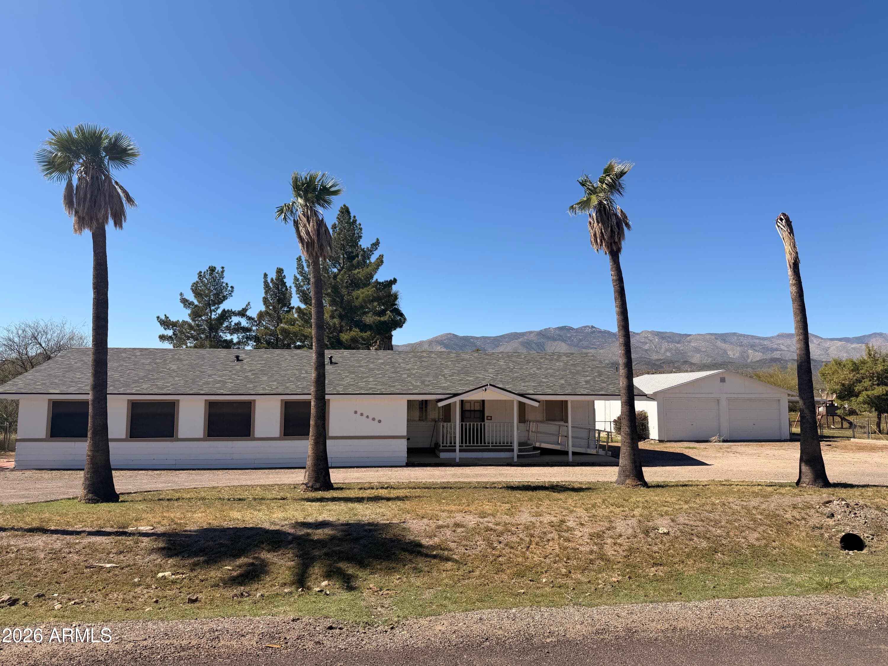33400 S Melanie Ln — photo 1