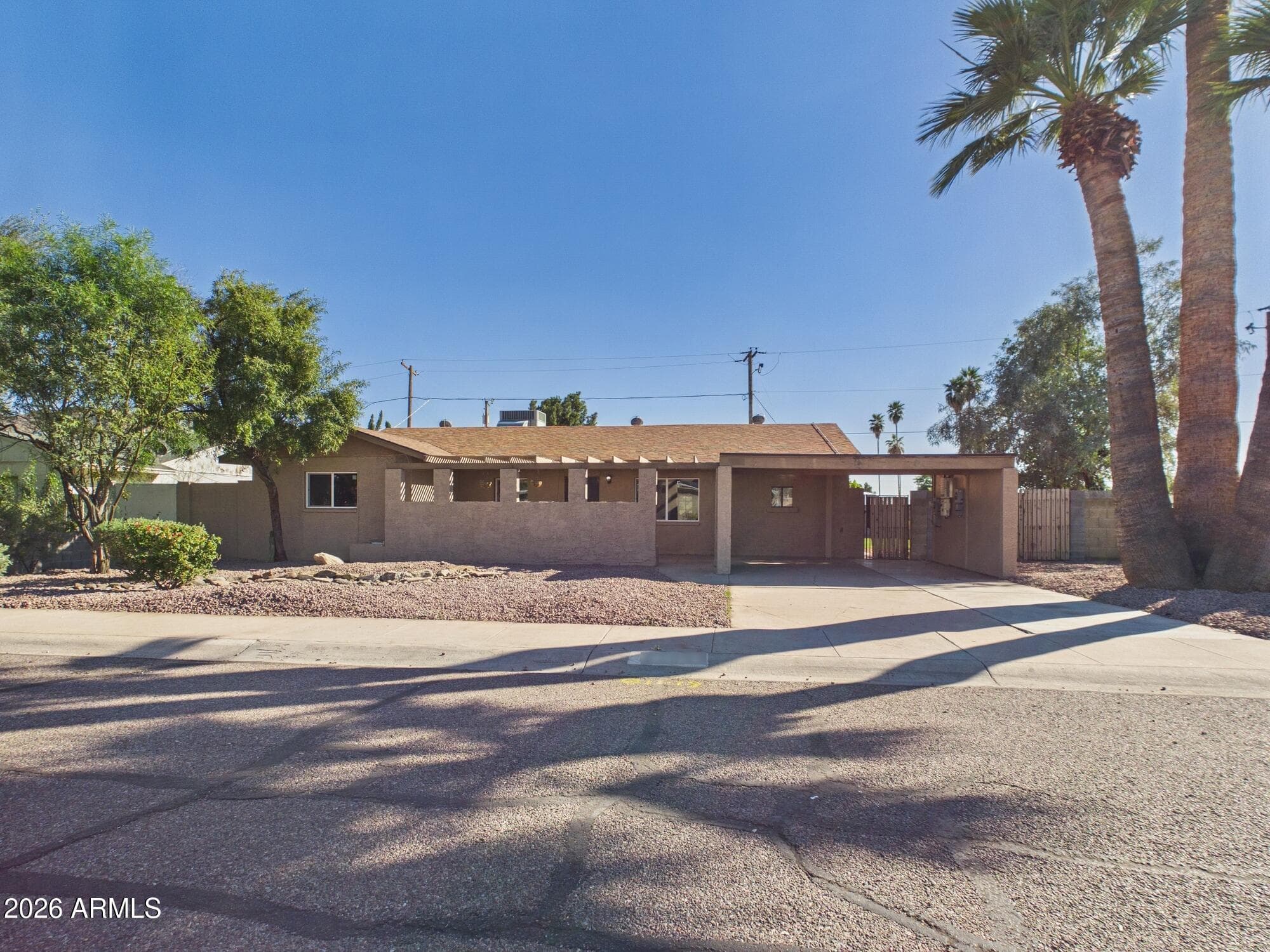 2049 W Joan De Arc Ave — photo 1