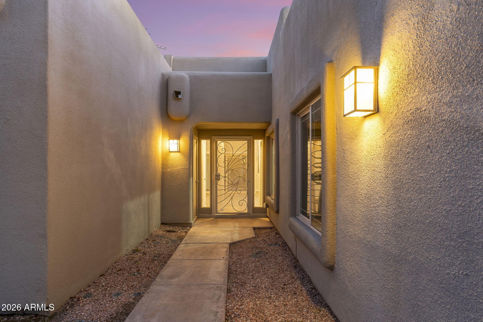 8841 E Meadow Hill Dr — photo 2