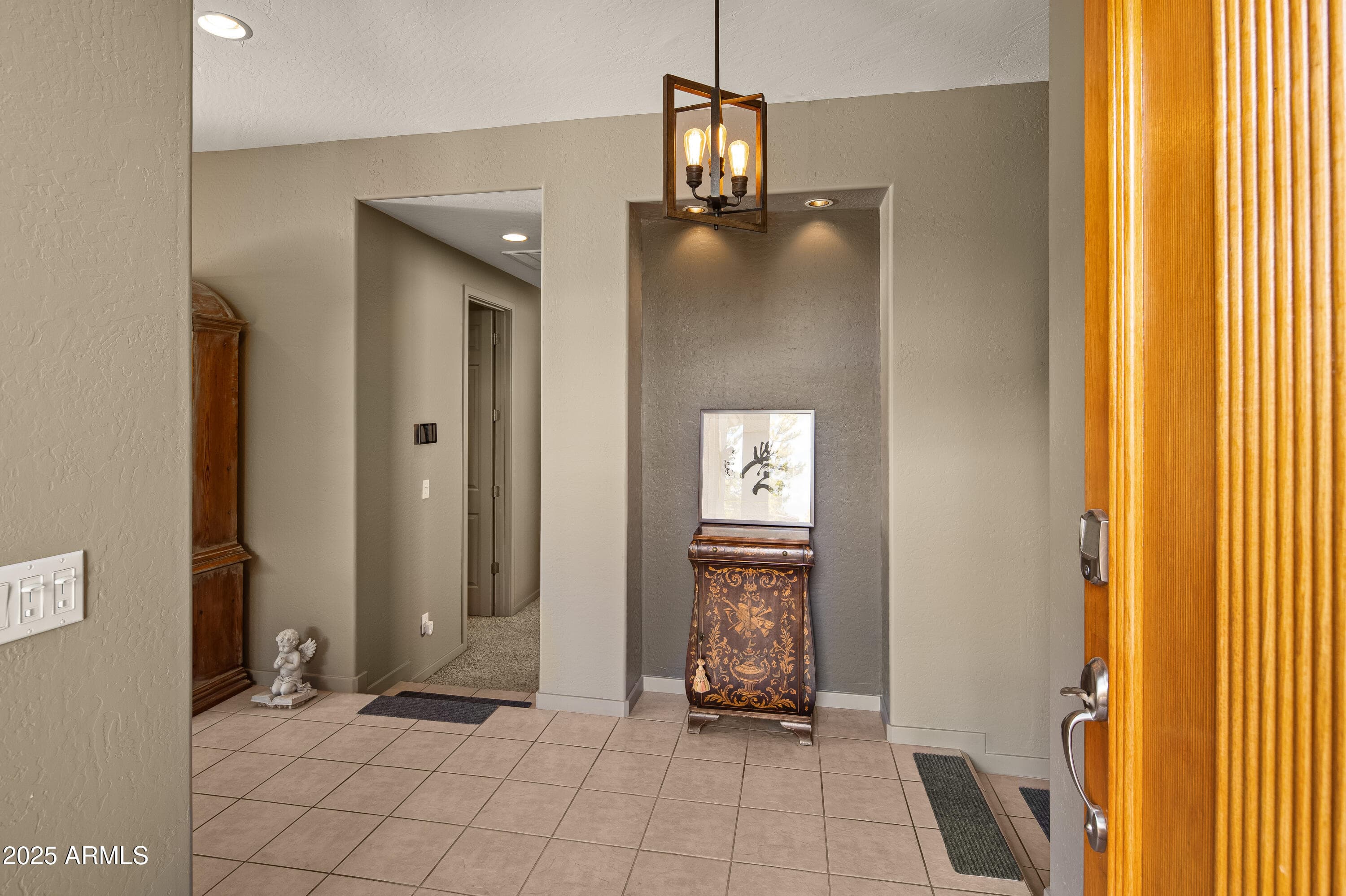 130 E Bighorn Ct — photo 2