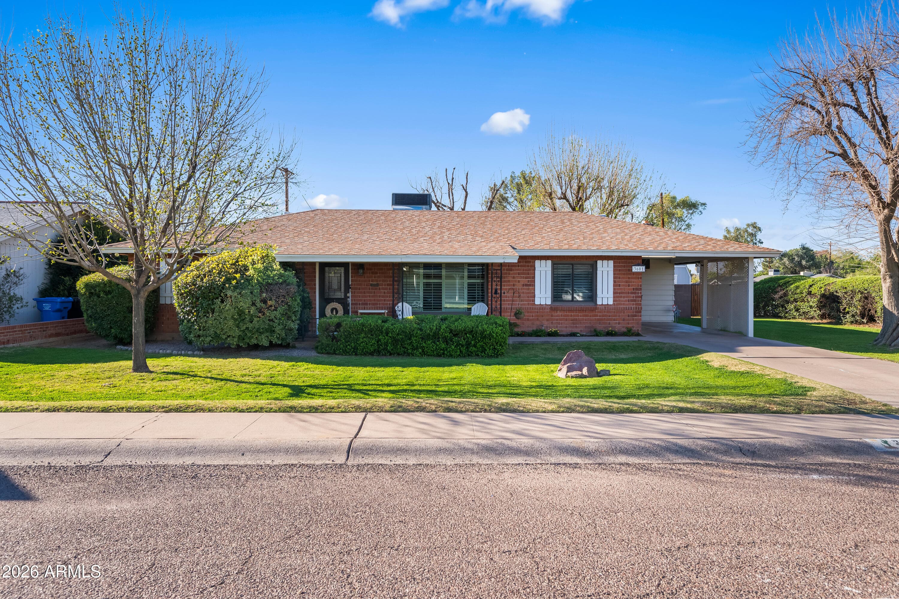 3601 E Fairmount Ave — photo 2