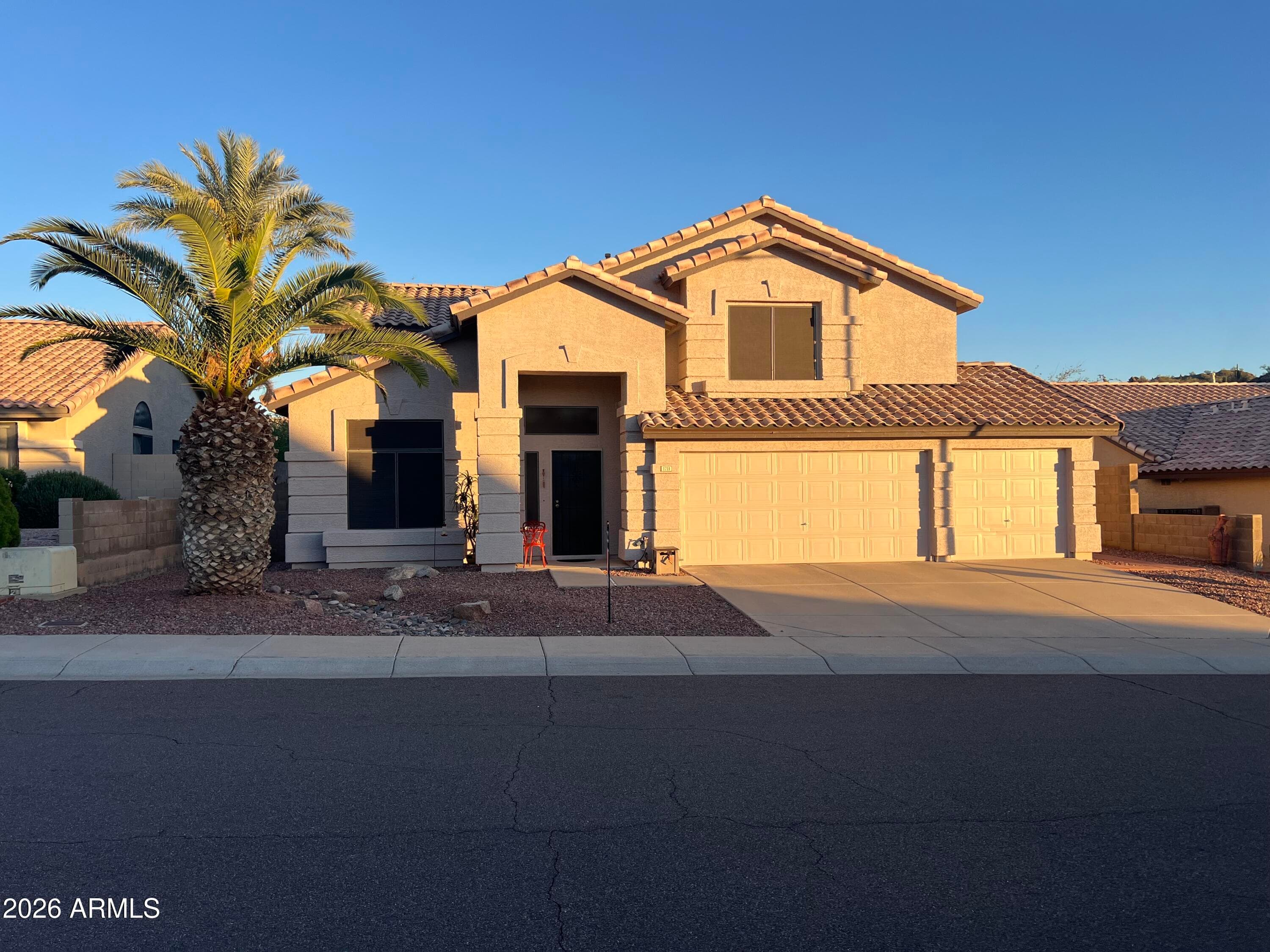 1711 E Runion Dr — photo 1