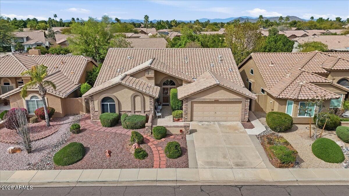 8452 W Kimberly Way — photo 2