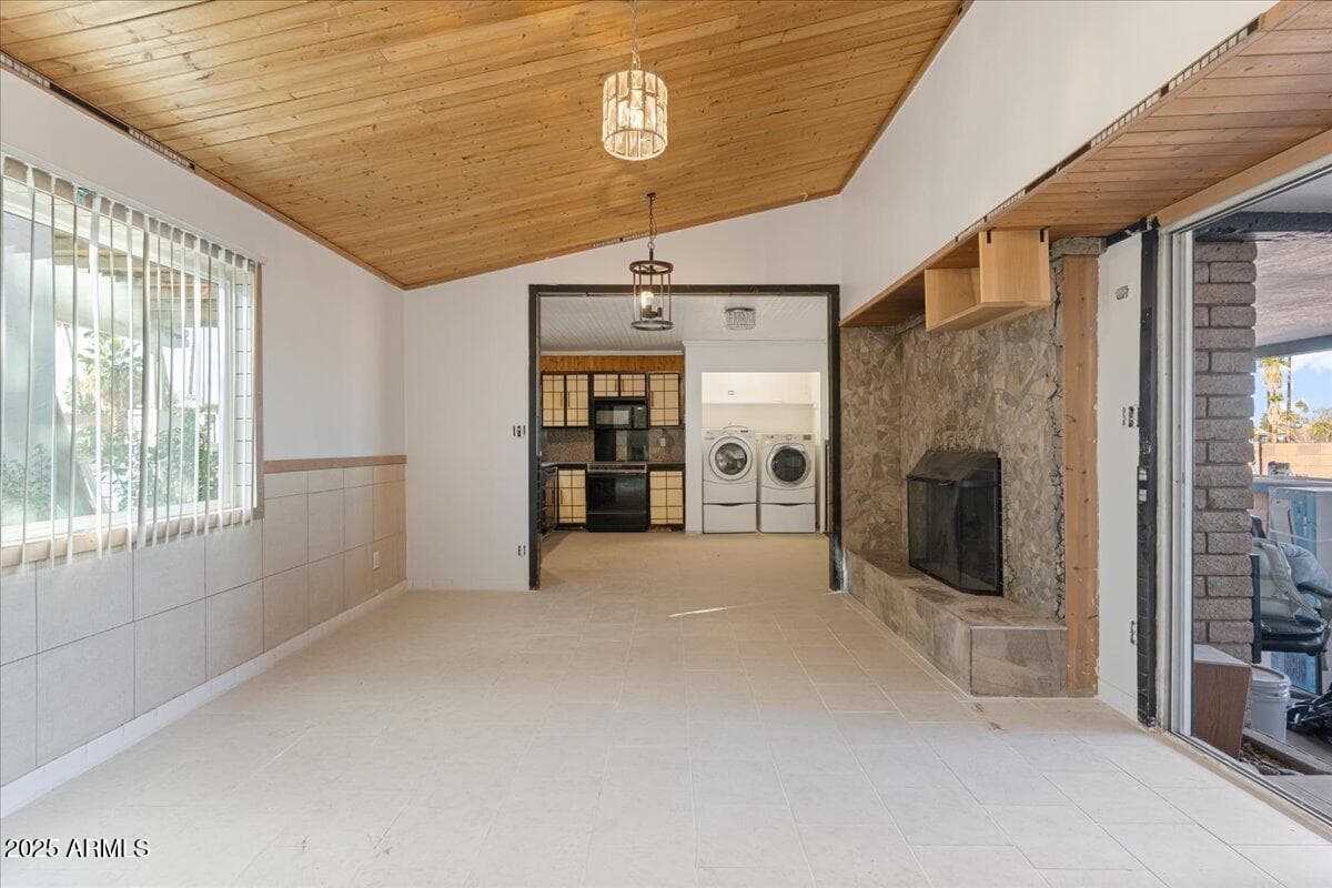 4215 N 105TH AVE - Photo 5
