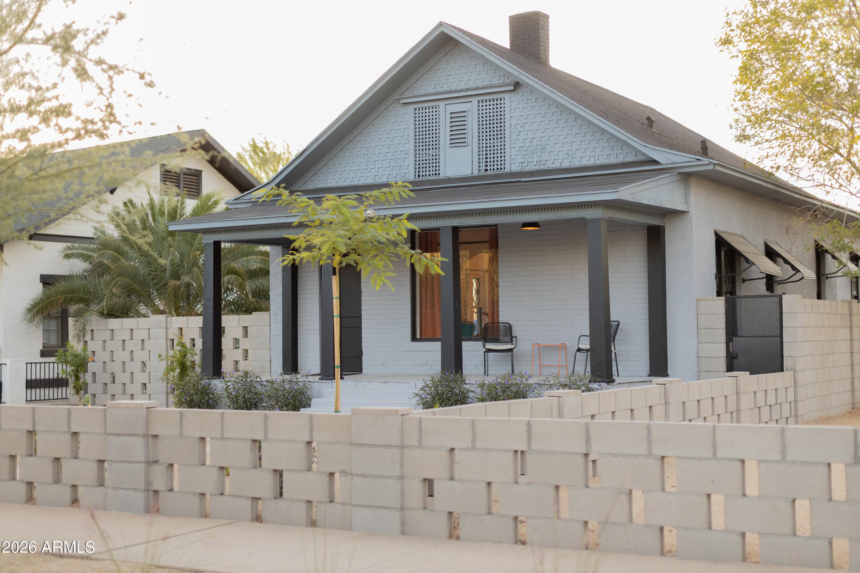 138 N 11th Ave — photo 1