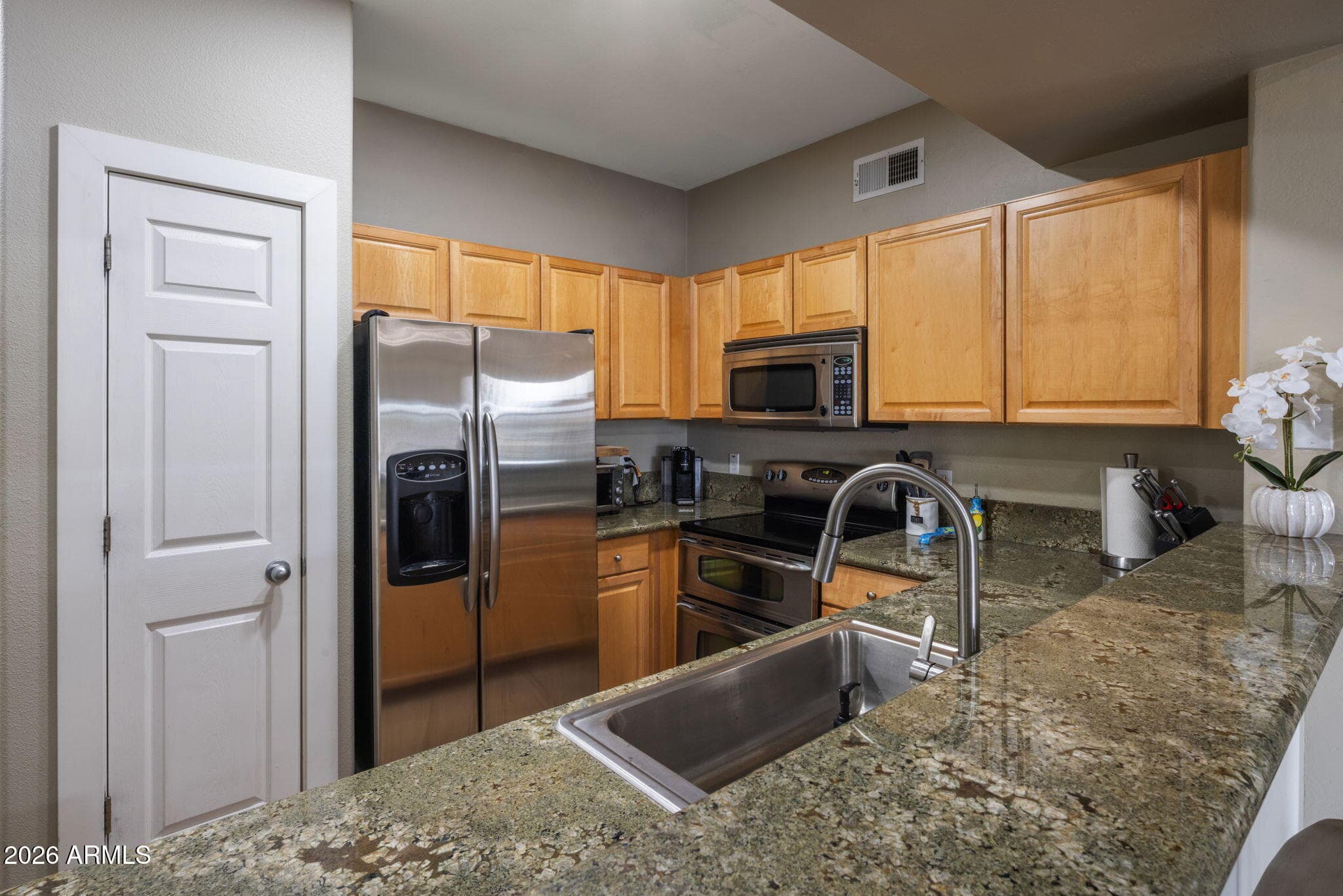 19777 N 76TH ST - Photo 3
