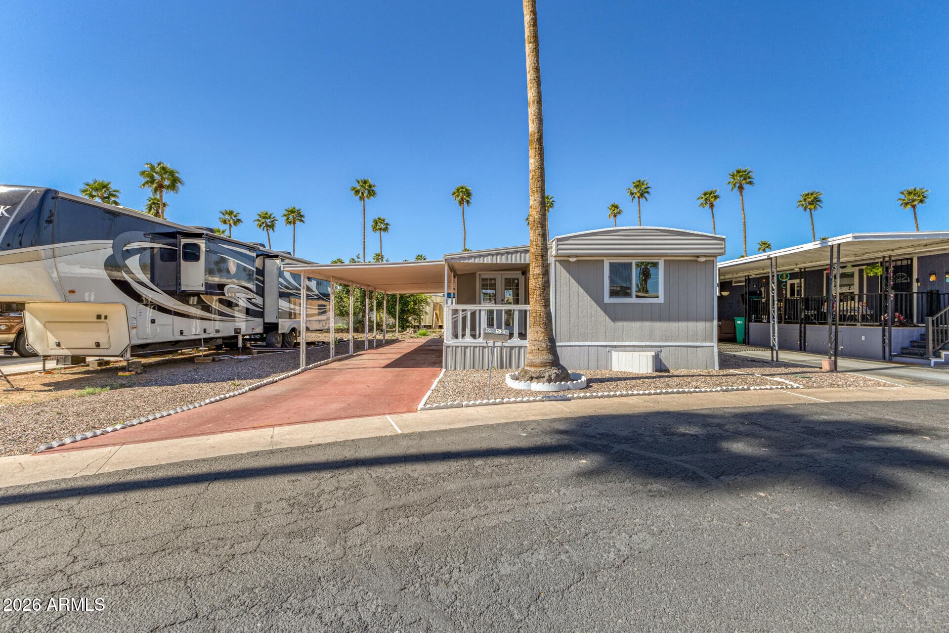 2050 W Dunlap Ave D52 — photo 1