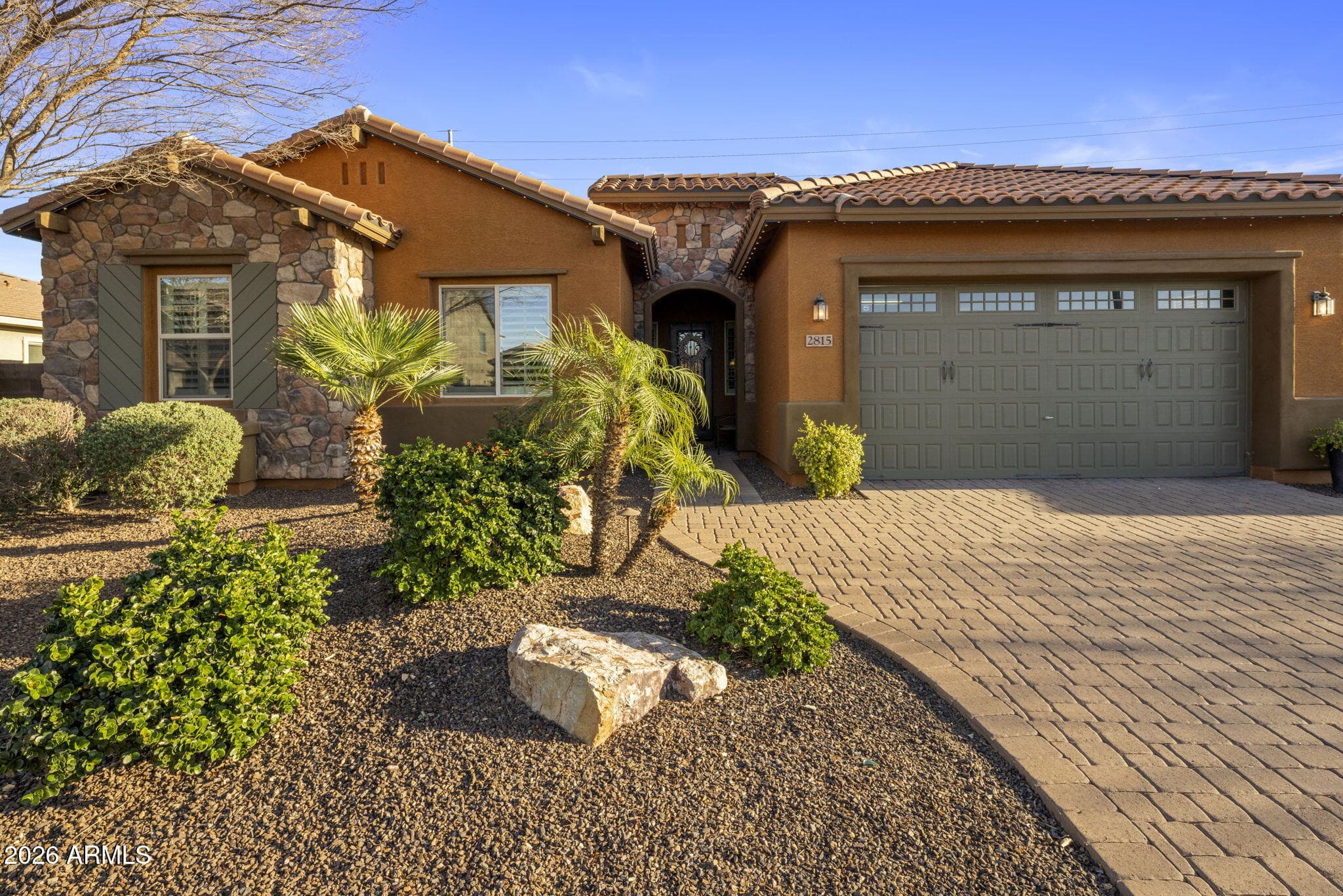 2815 E Odessa St — photo 2