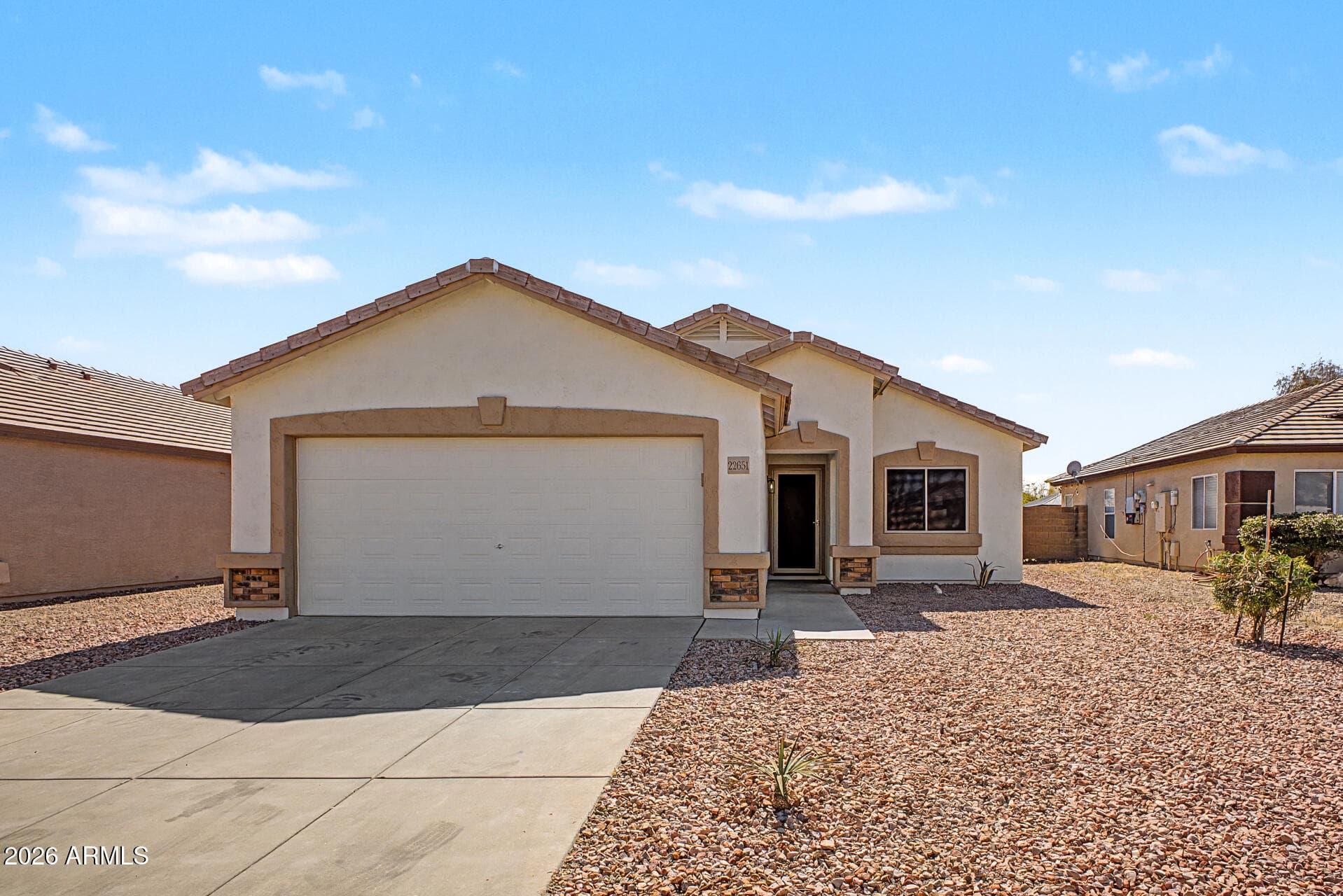 22651 W Cocopah St — photo 1