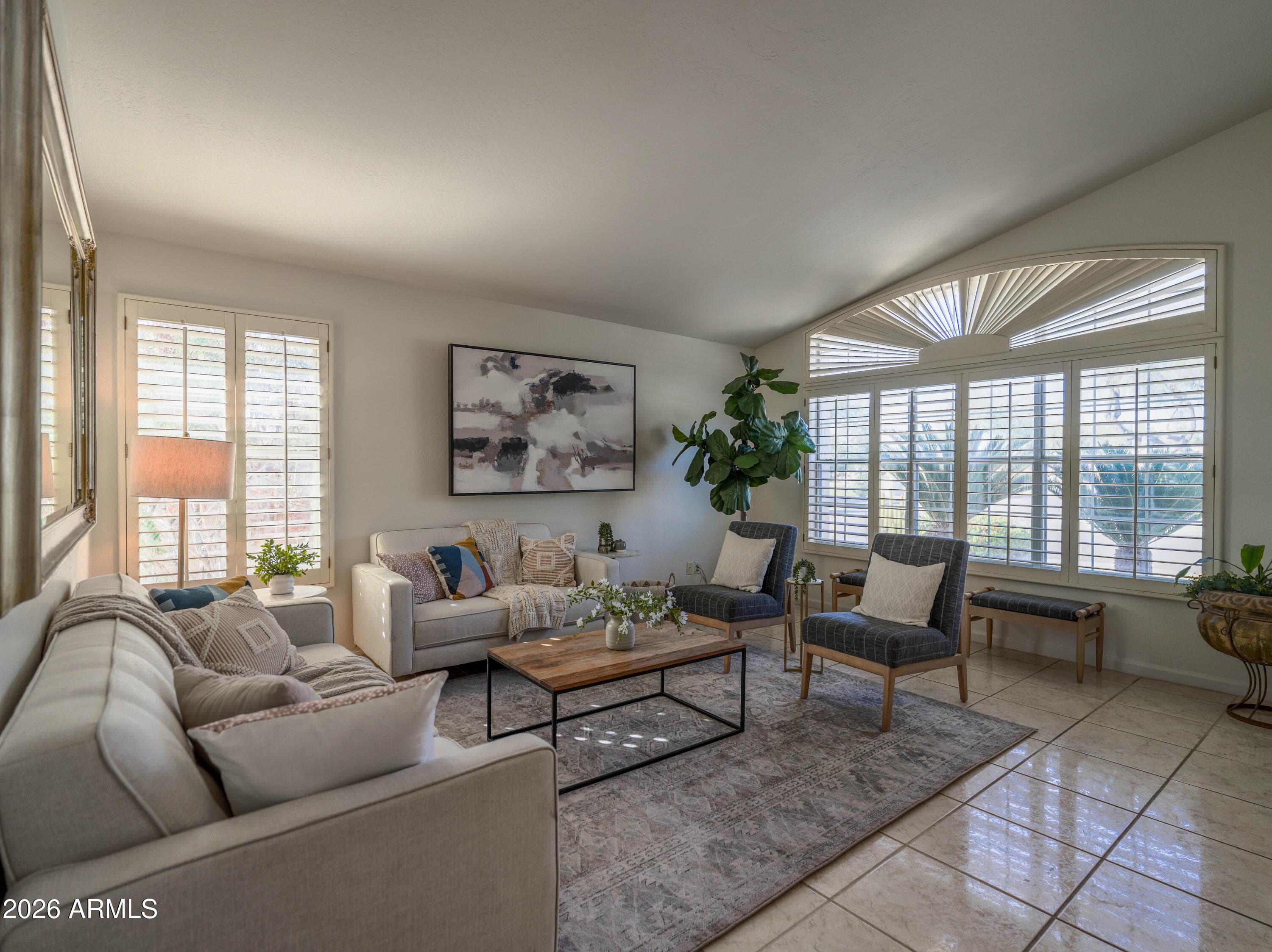 4889 W Carla Vista Ct — photo 2