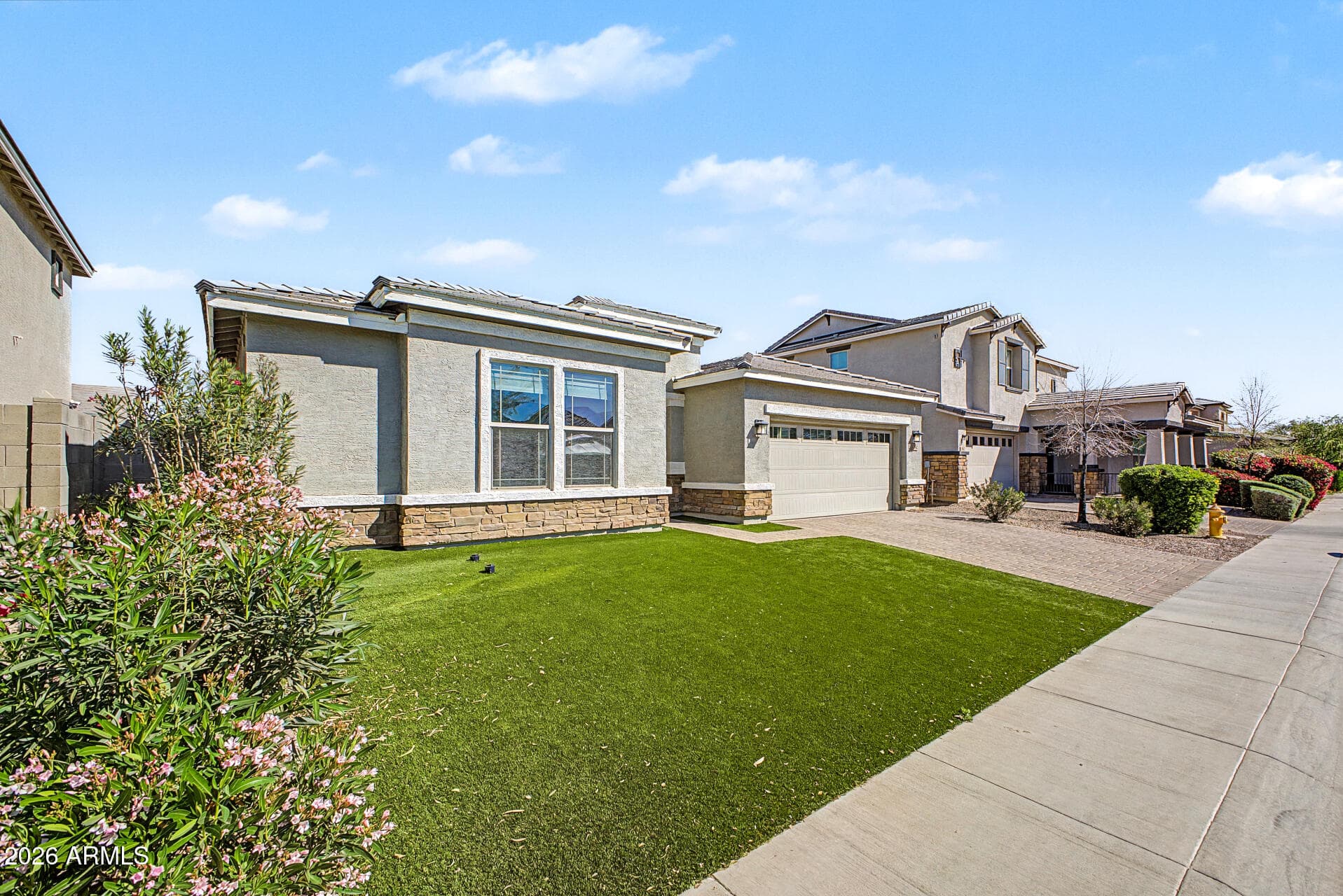 1352 E Gemini Pl — photo 2