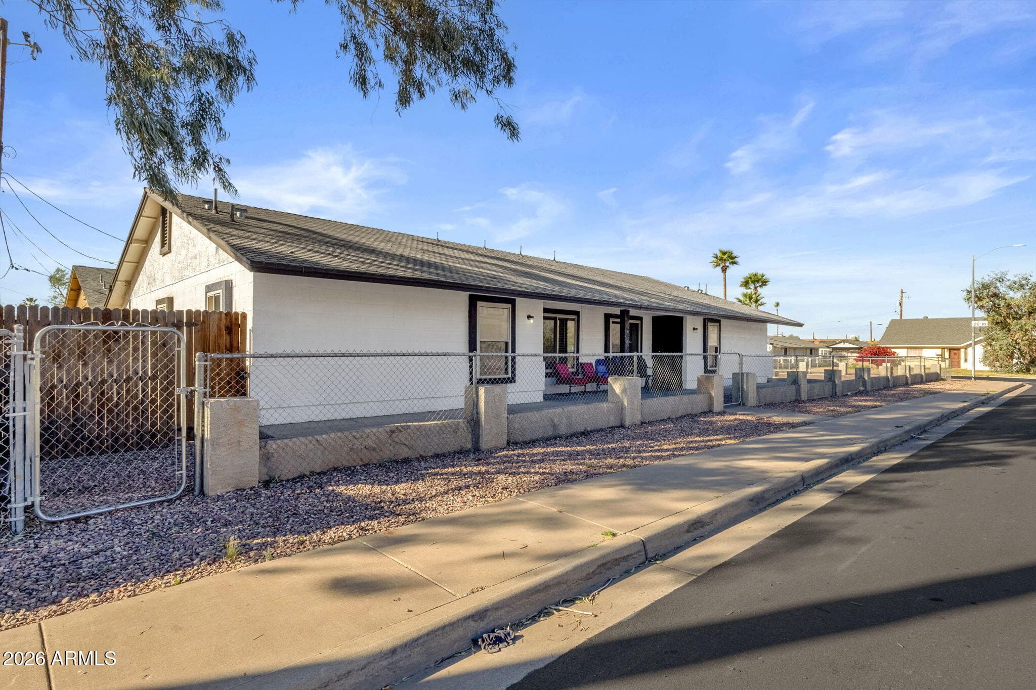 1121 N 25TH PL - Photo 3