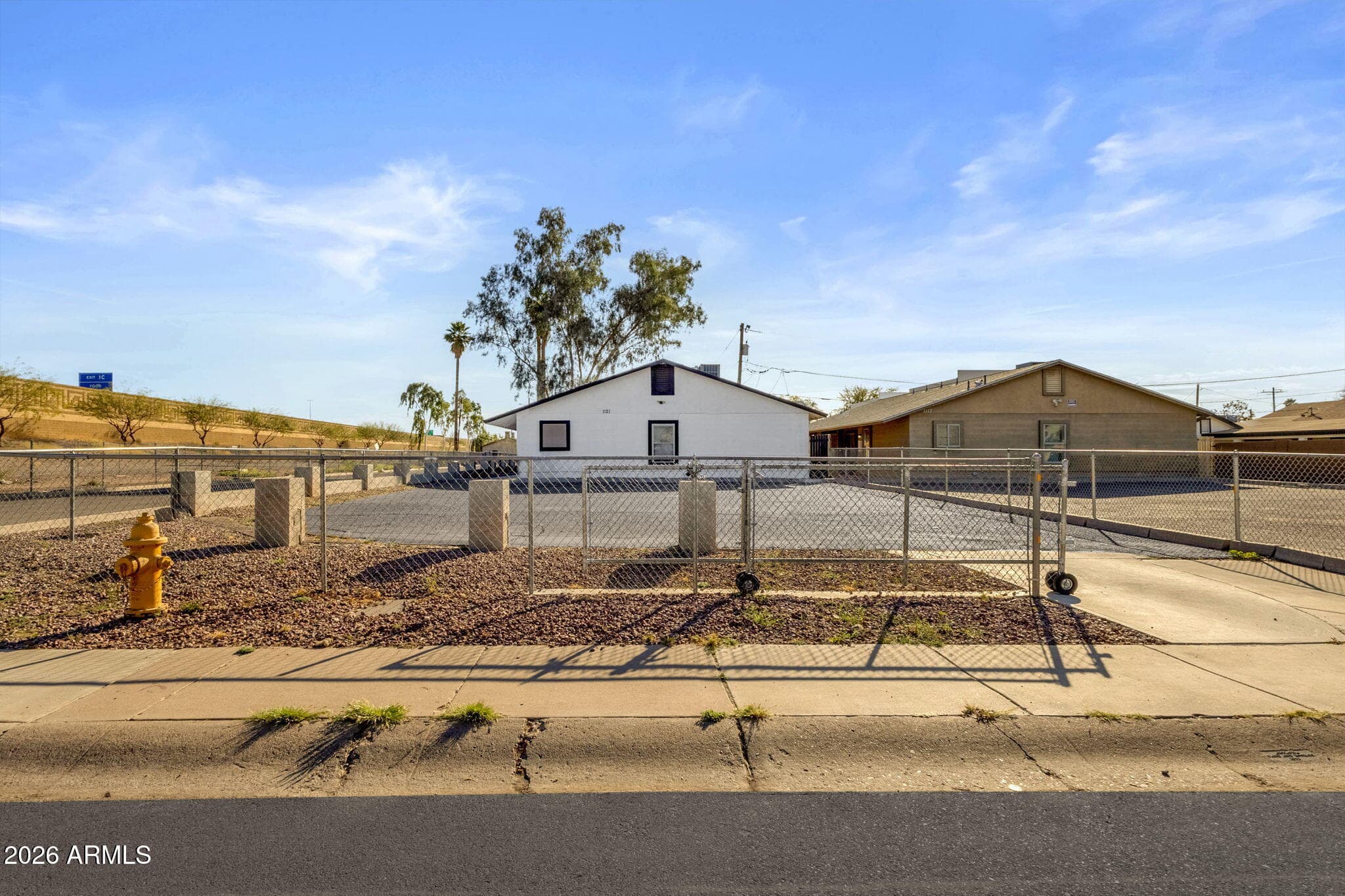 1121 N 25TH PL - Photo 5