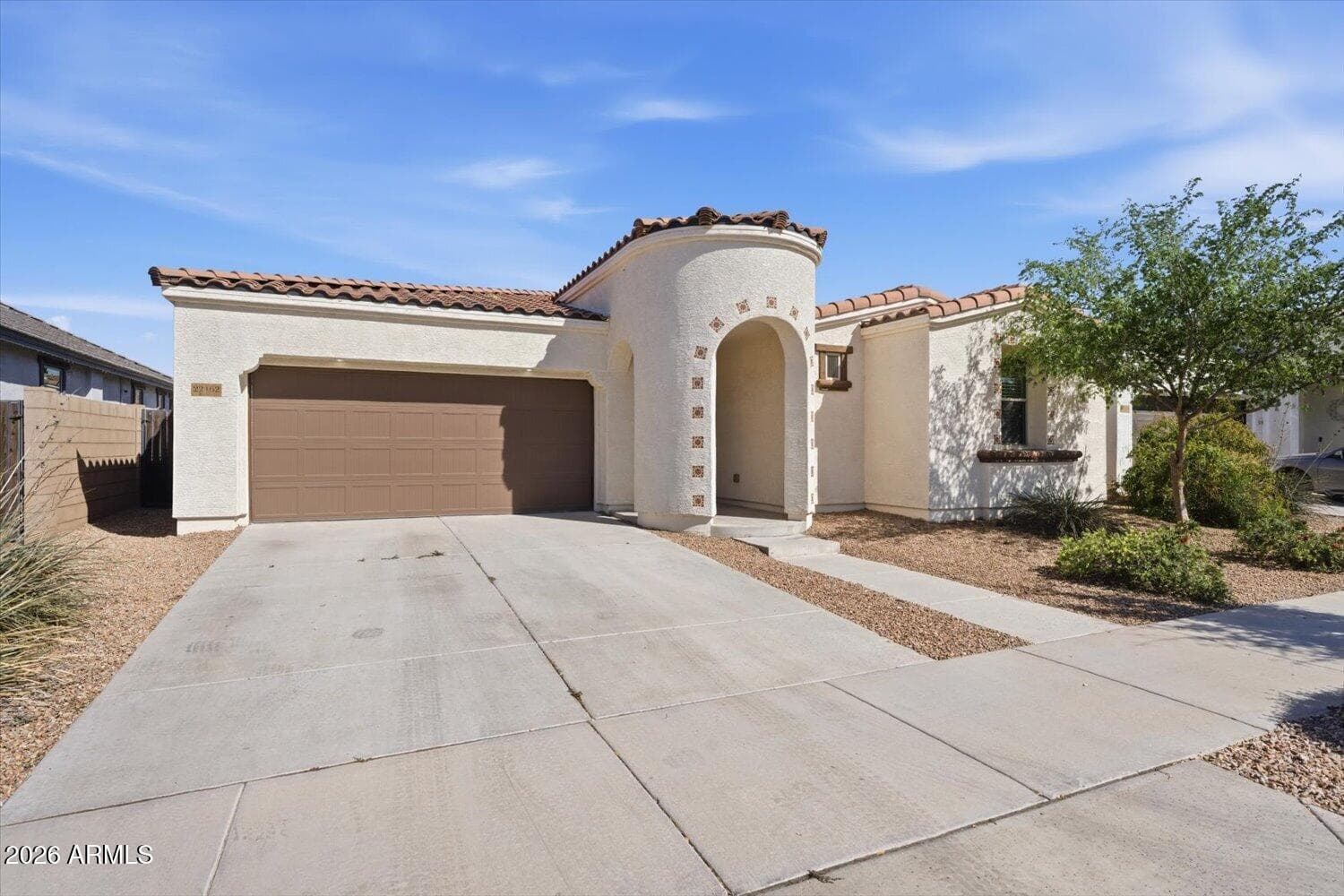 22462 E Camina Plata Ave — photo 2