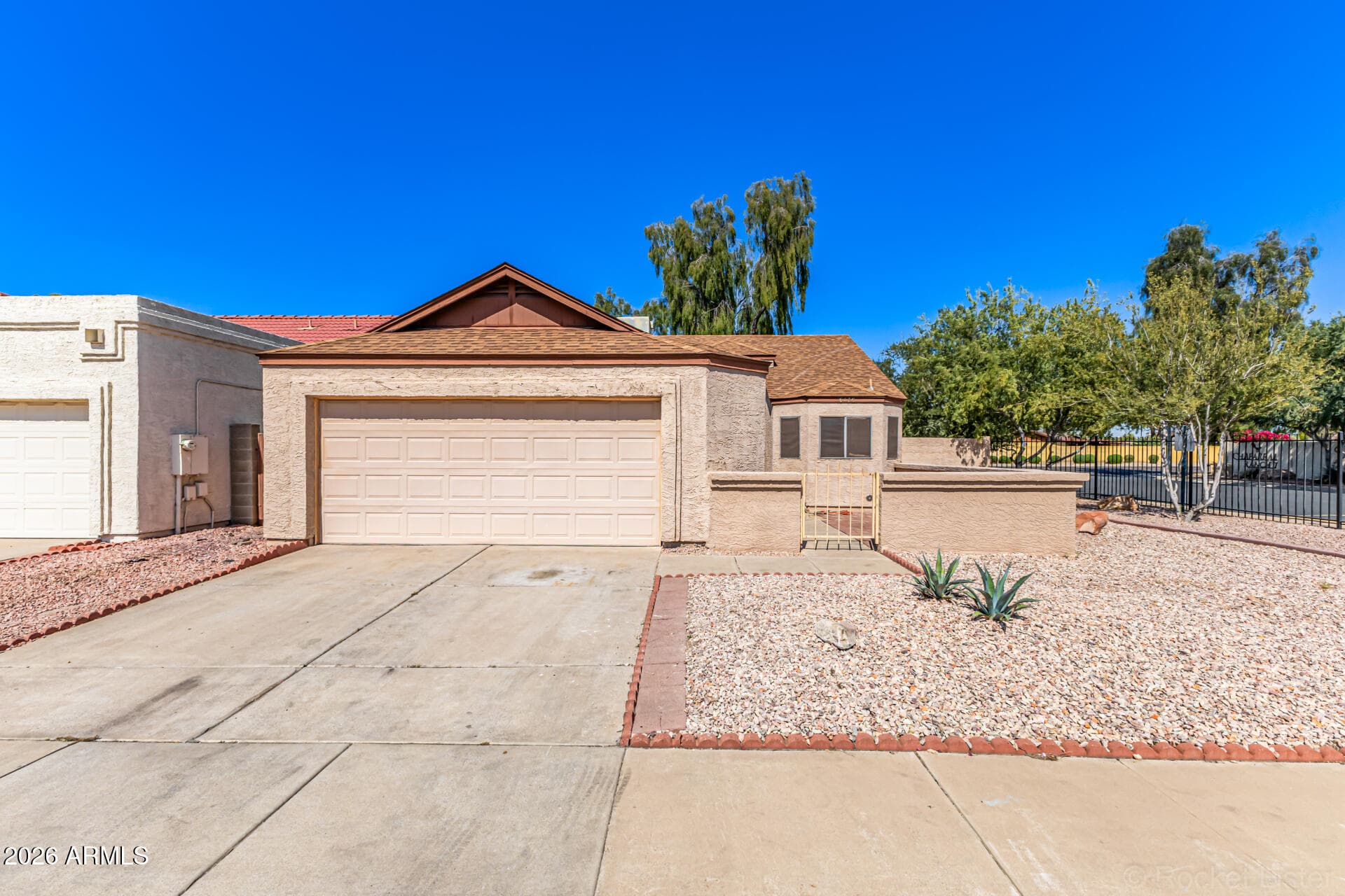 6530 W North Ln — photo 2