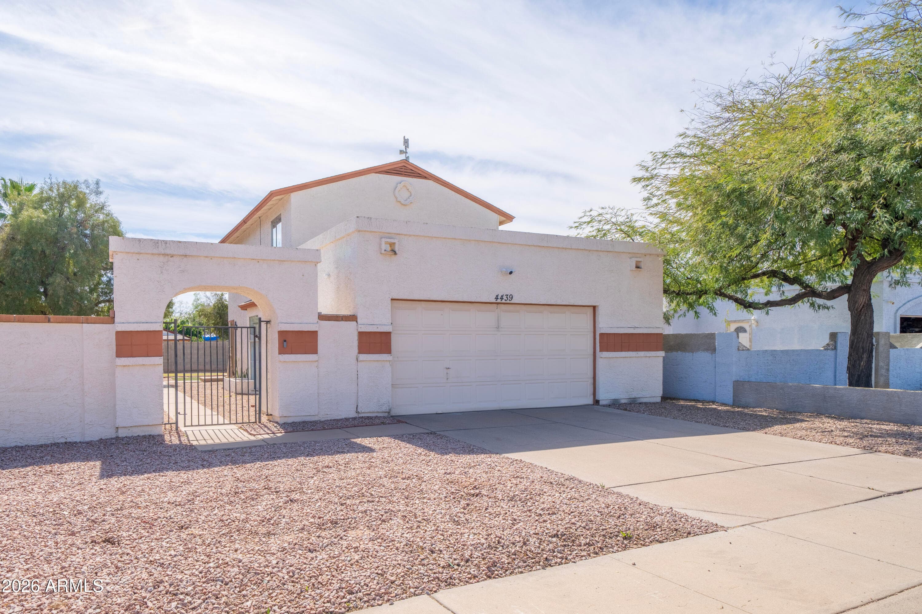 4439 W Westcott Dr — photo 1