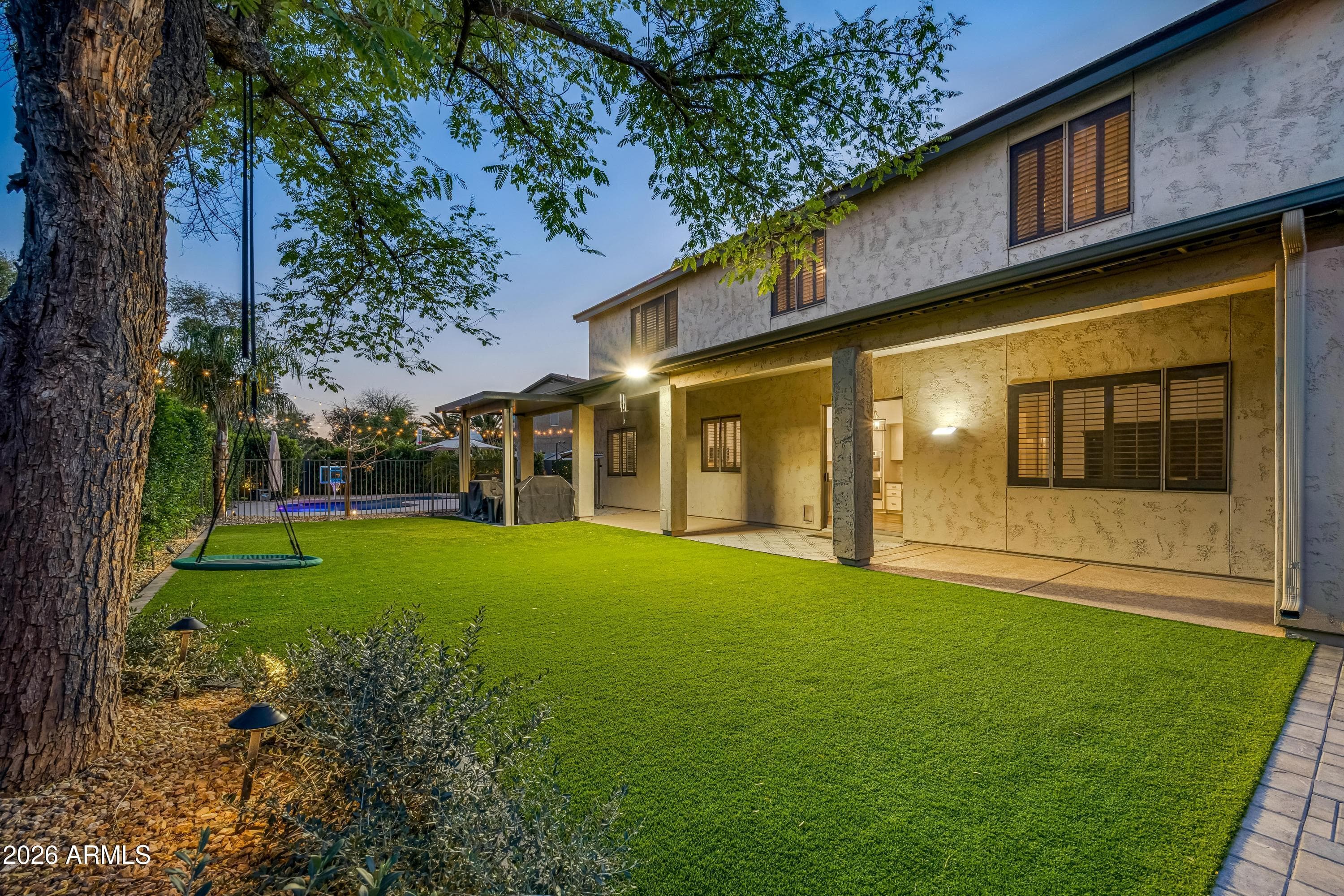 127 N Date Palm Dr — photo 36