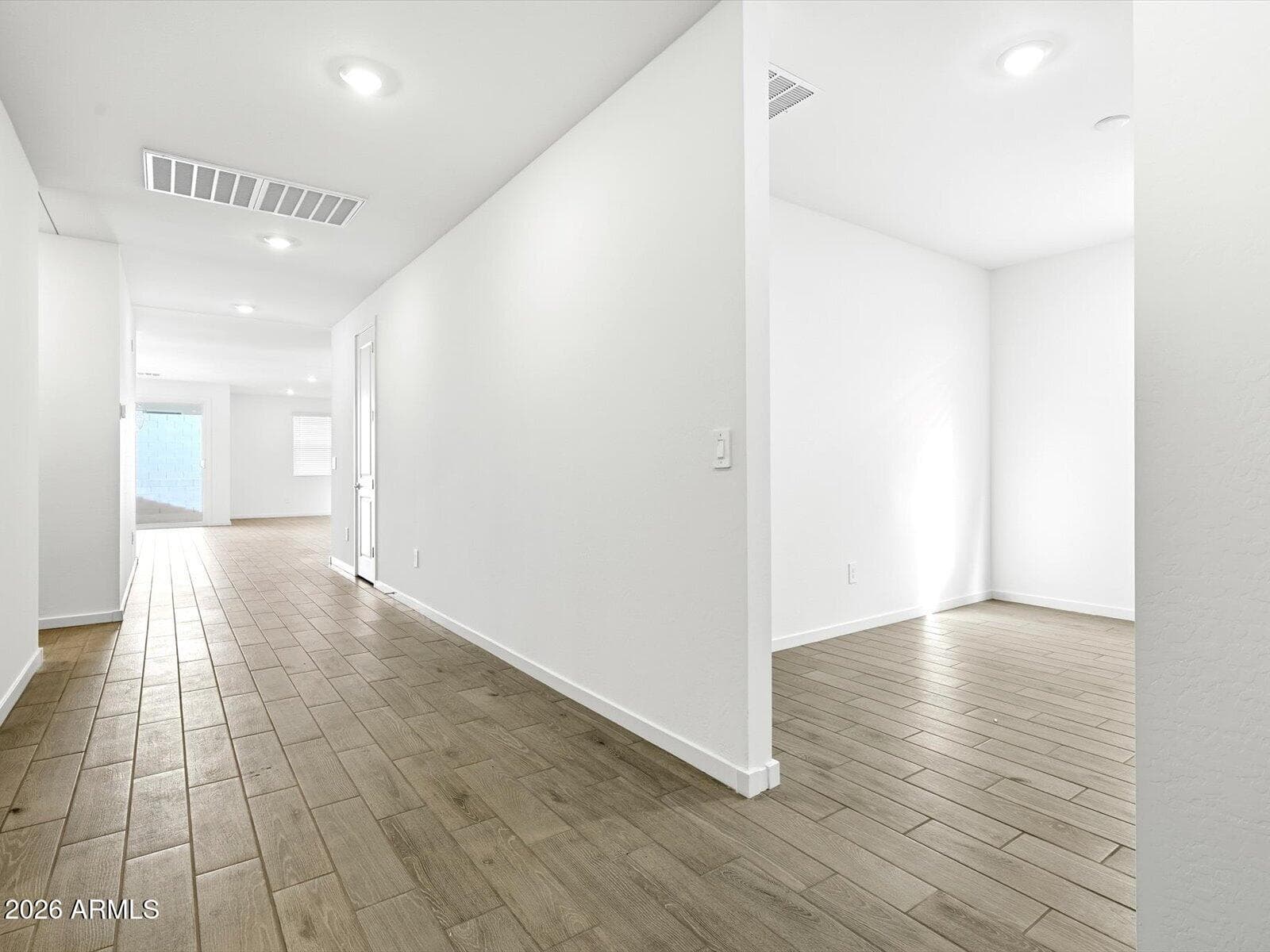 24457 W Siesta Dr — photo 2