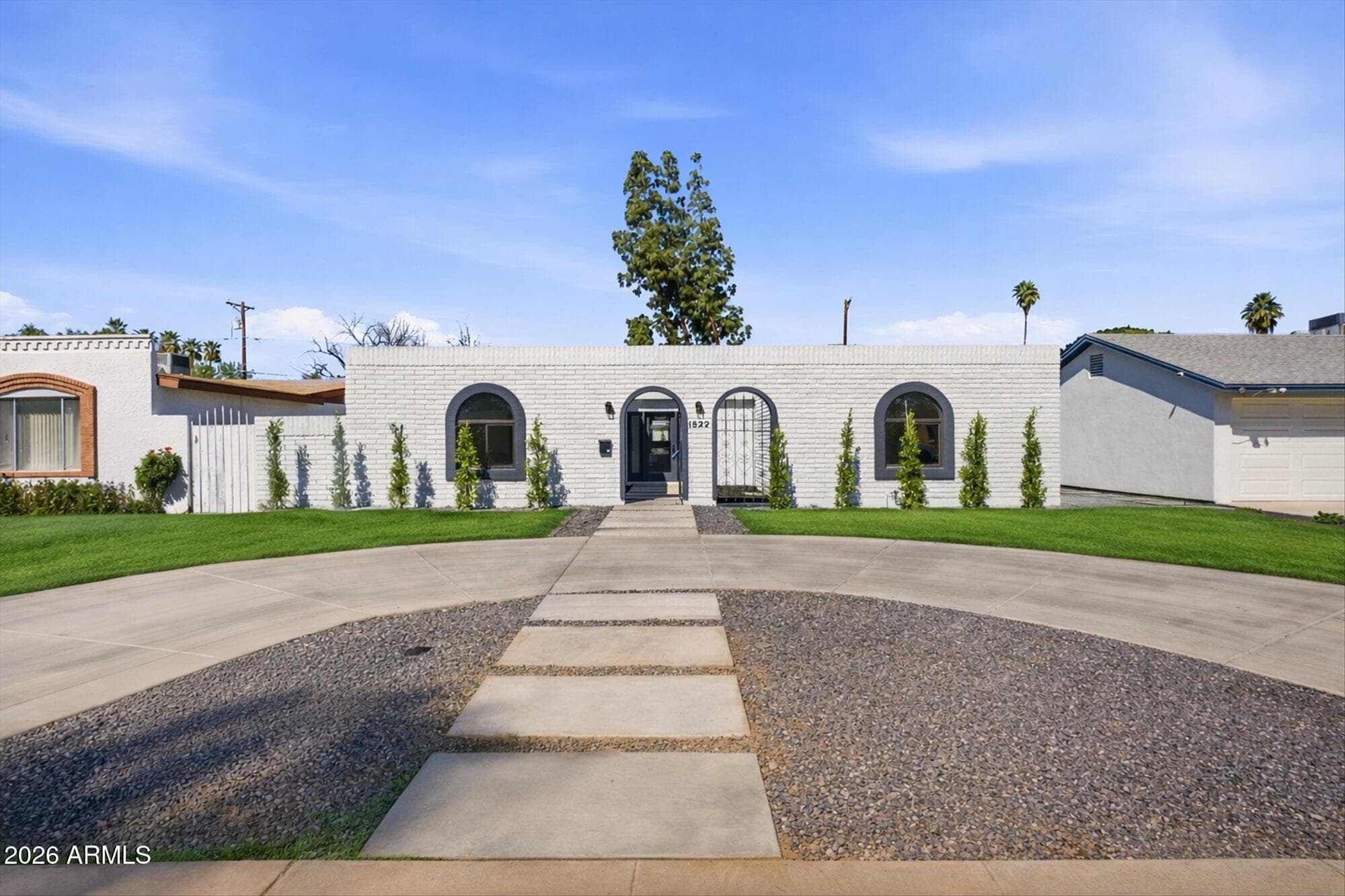 1822 W Highland Ave — photo 2