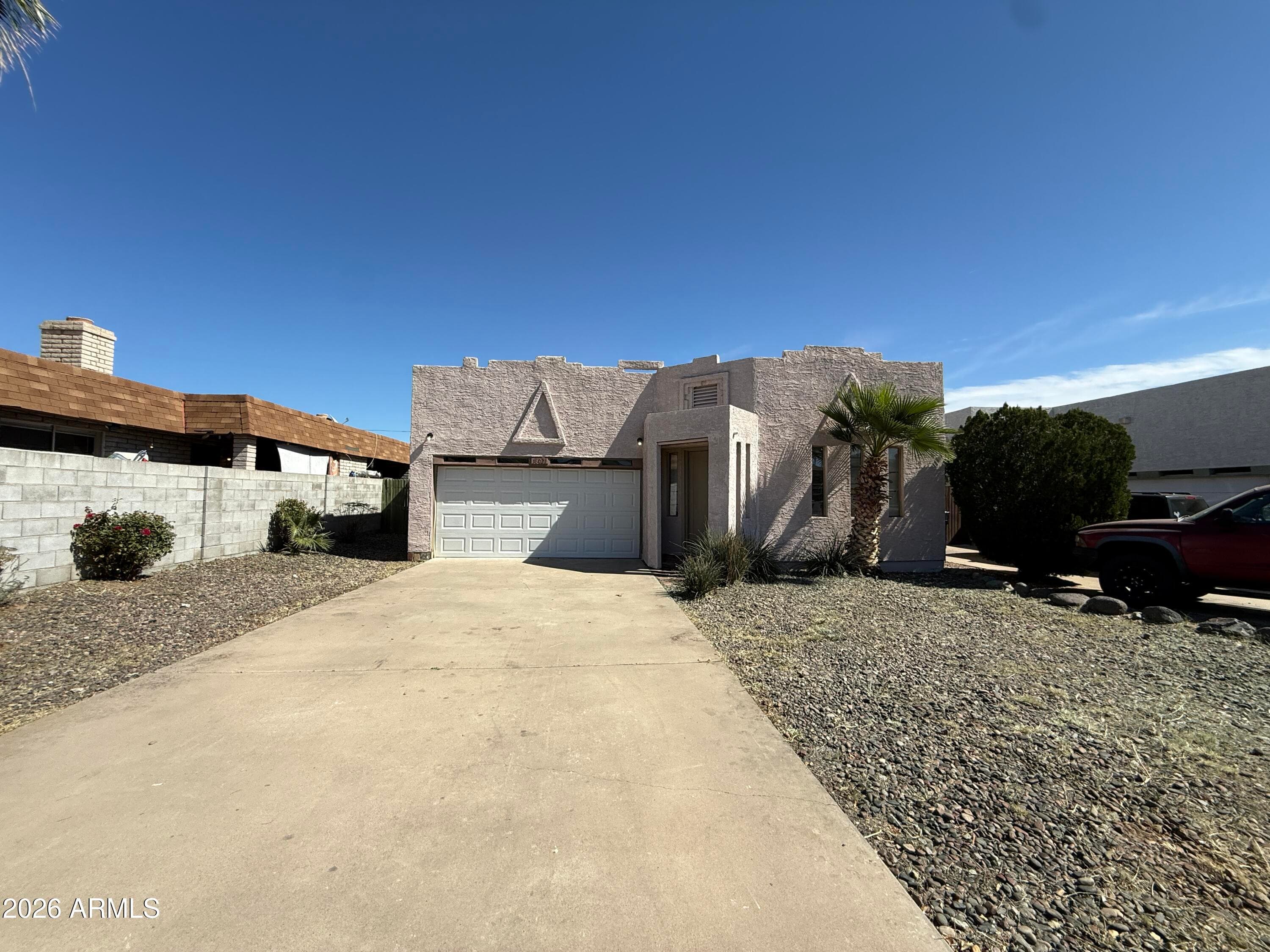 18021 N 40th Pl — photo 1