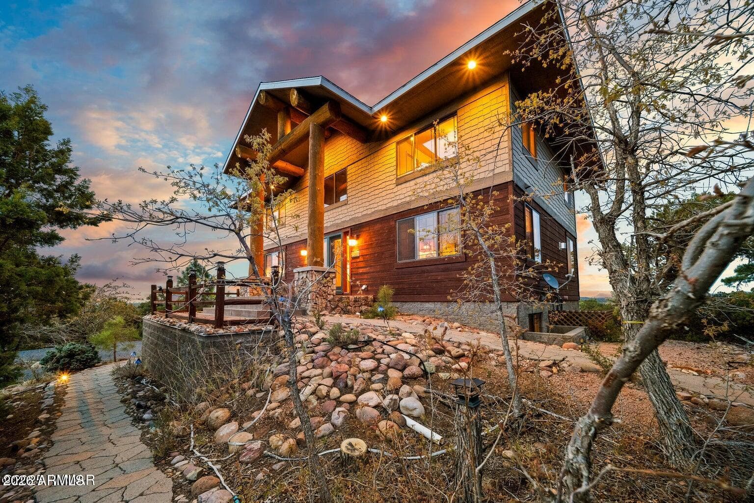 1511 S Canyon Ridge Trail — photo 1