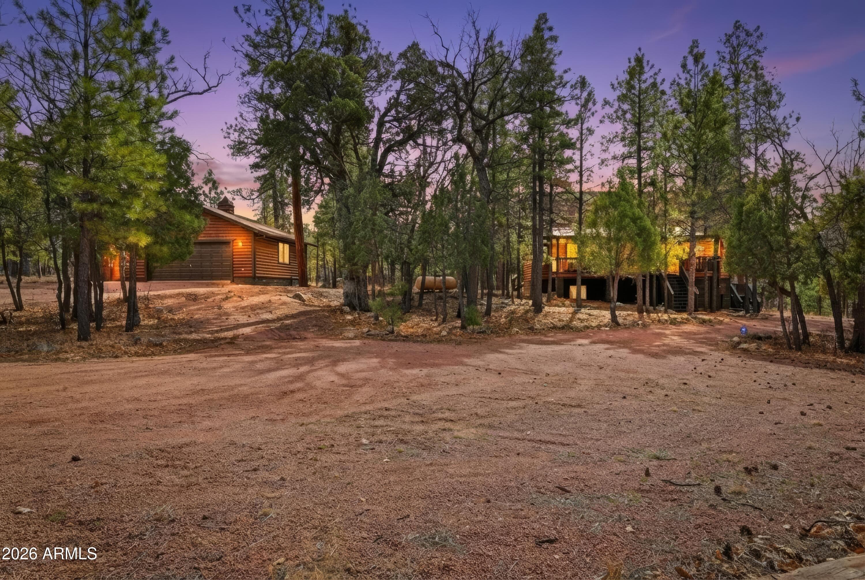 2908 Apache Dr — photo 1